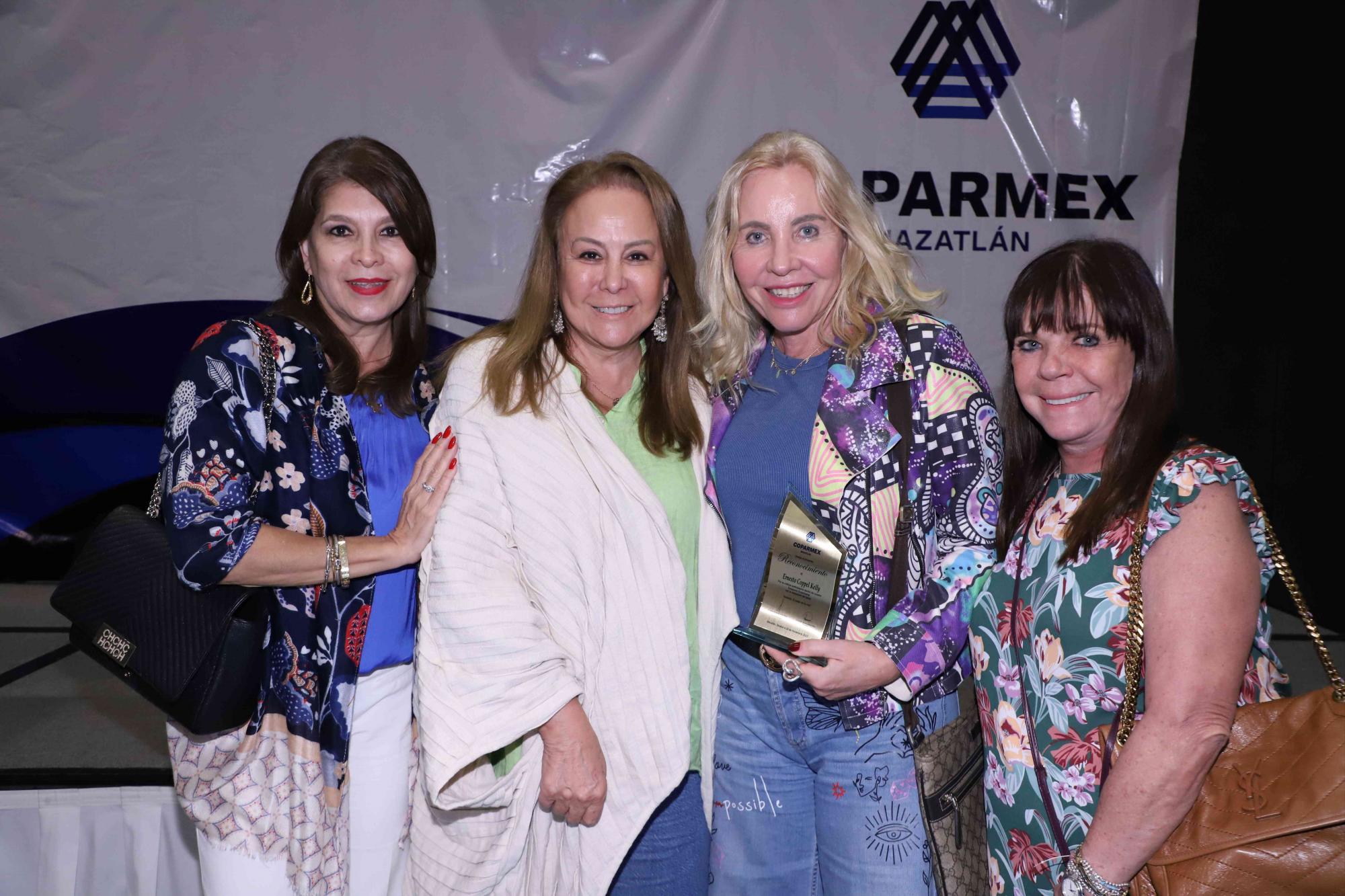 $!Lulis de Leyva, Mirtha Herrera, Gabriela Camus de Coppel e Isabel Suberbie.