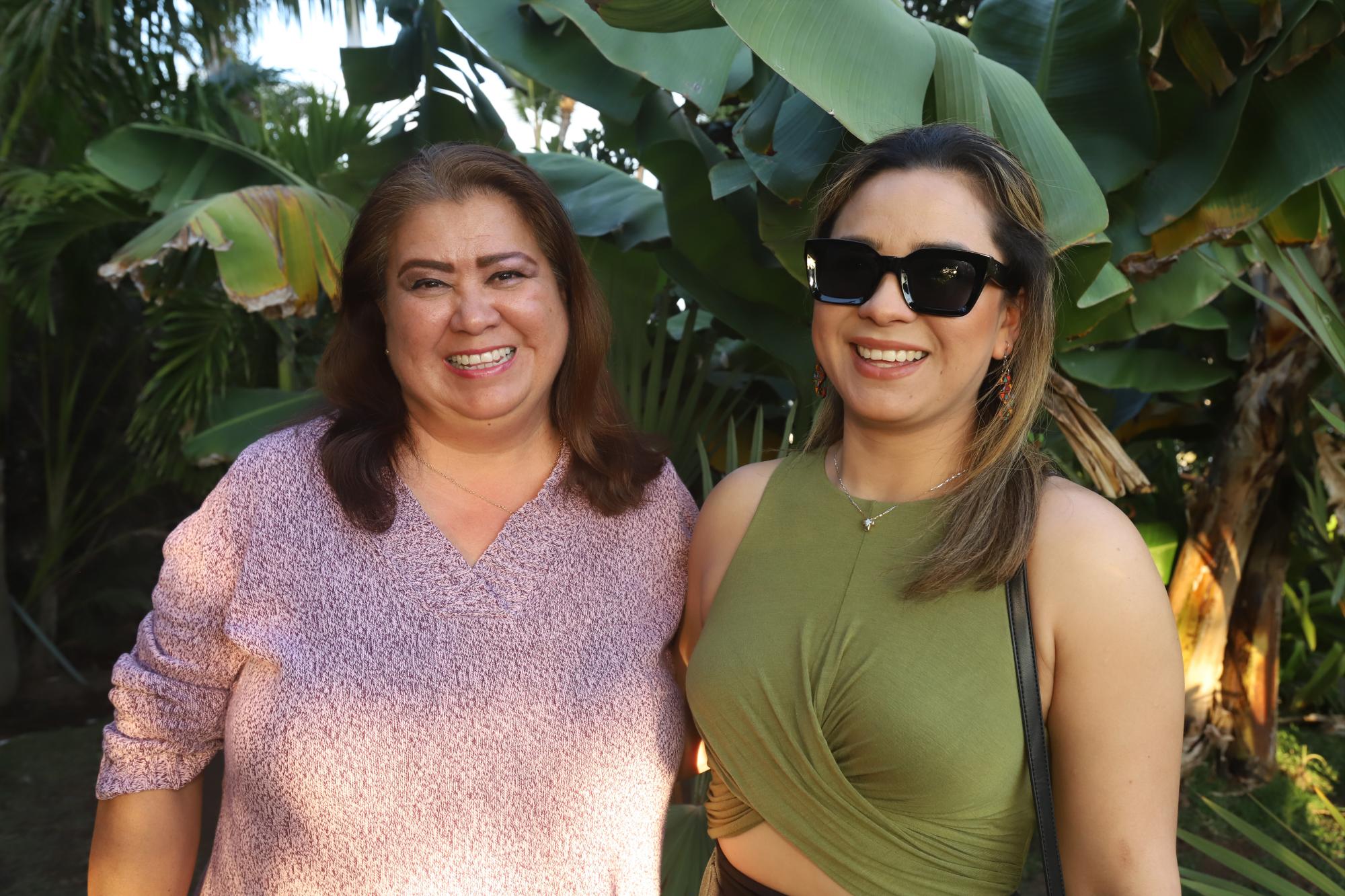 $!Dalila Díaz y Mariana Díaz.