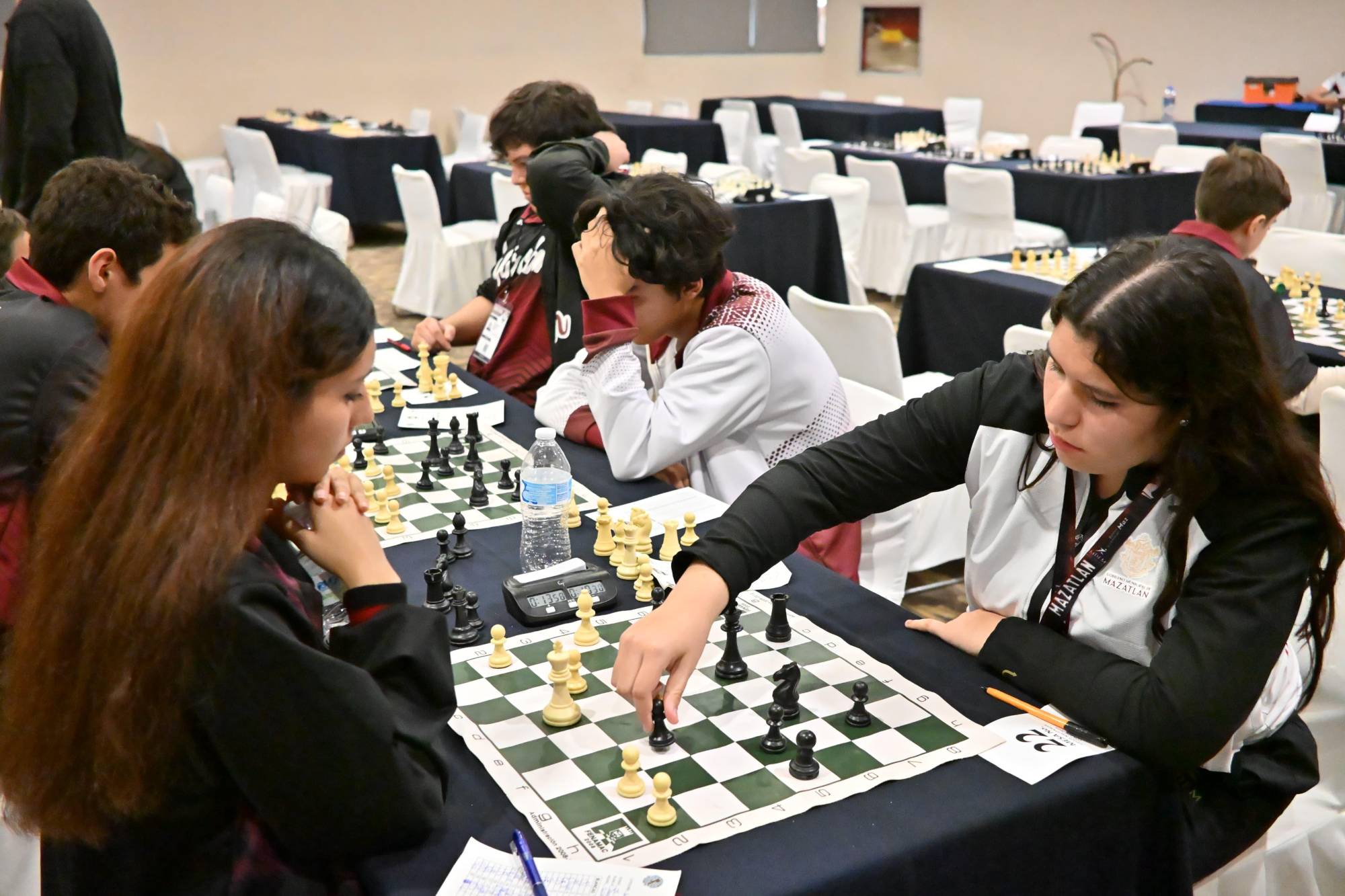 $!Derrotas complican el camino de ajedrecistas porteños en el estatal