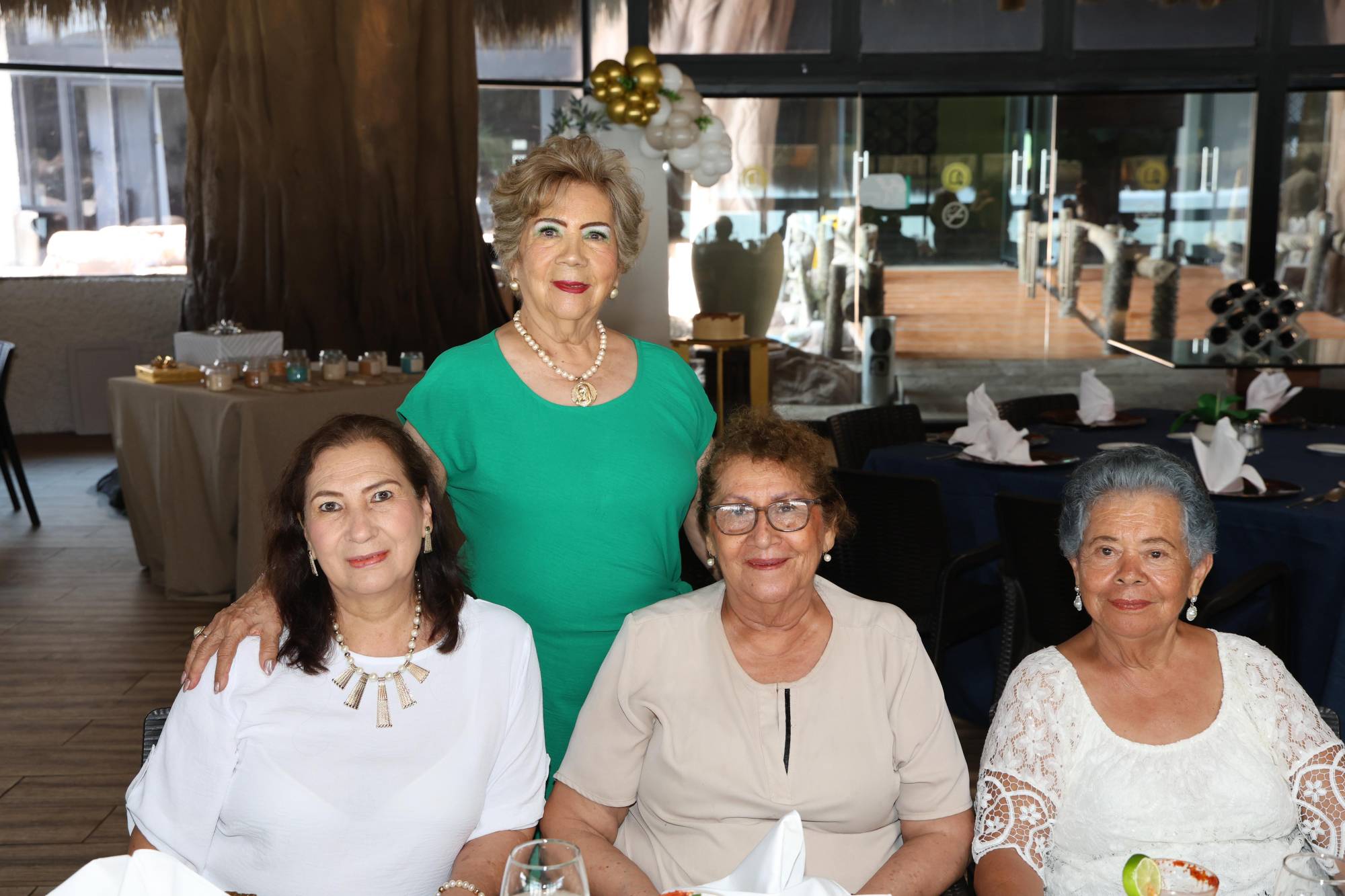 $!Lucy Calleros de Soto, María del Carmen Sánchez, María del Socorro Grave y Carmen Rubio Escudero.