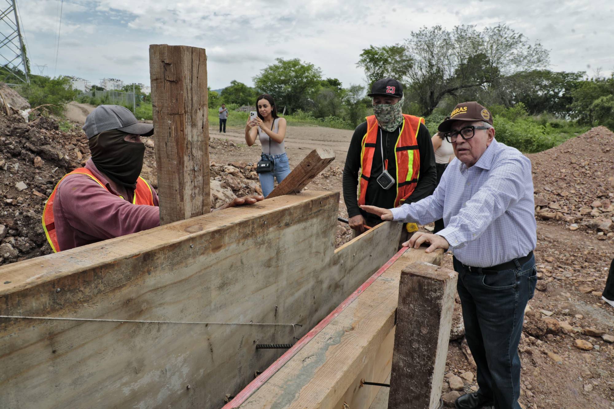 $!Avanza 33% la construcción del circuito vial que conectará el bulevar Agricultores con La Costerita en Culiacán