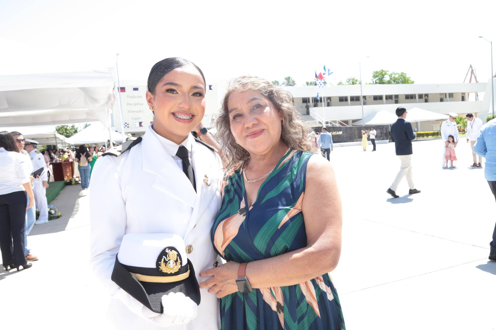 $!Diana Ugalde y su mamá Graciela López.