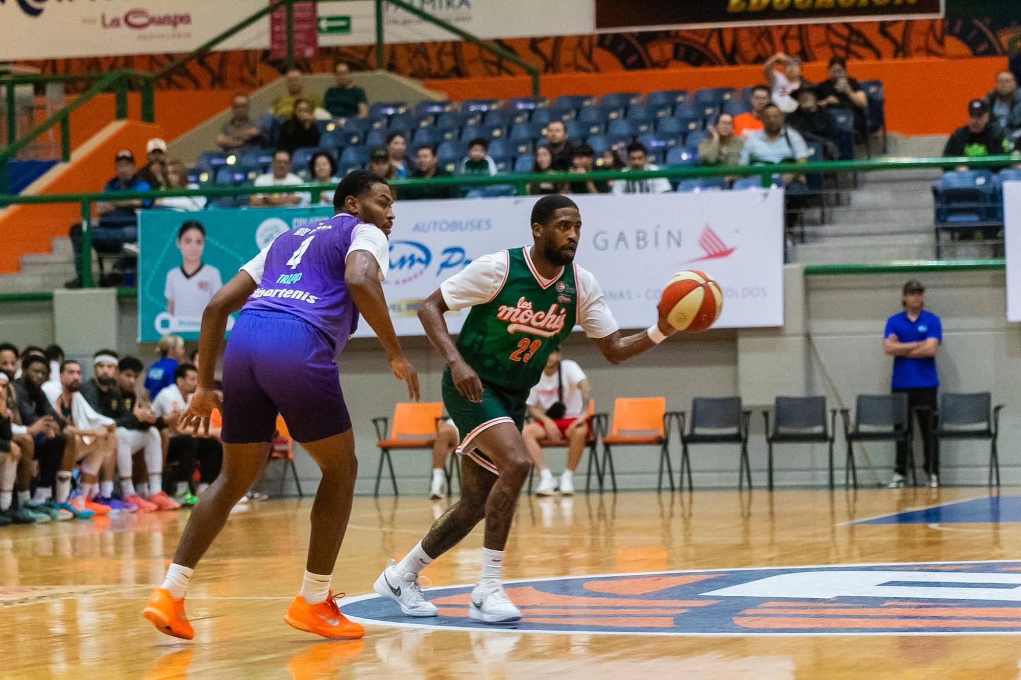 $!Venados Basketball vence a Pioneros y divide la serie en Los Mochis