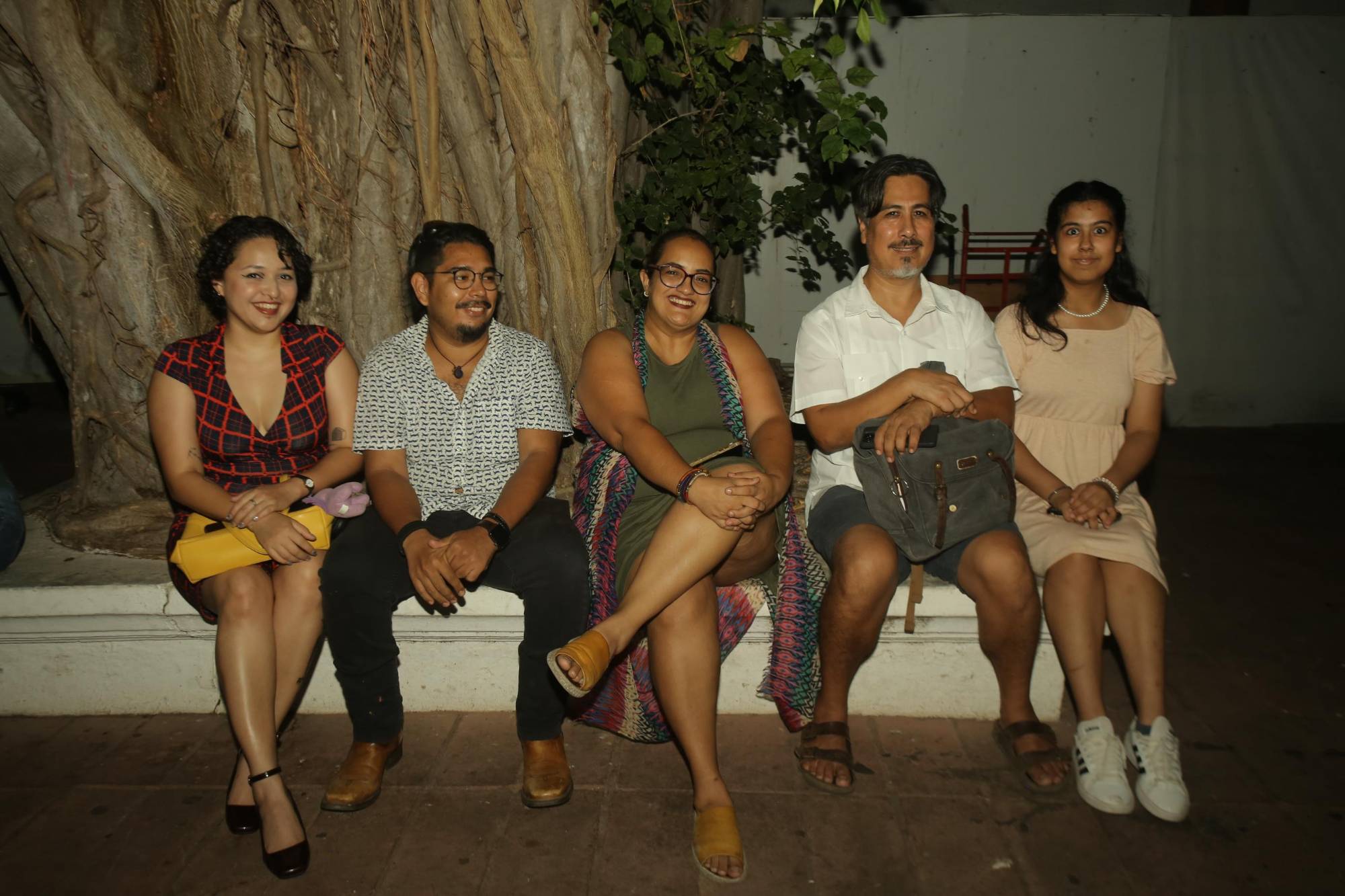 $!Andrea Osterhout, Gabriel Alatorre, Marysol Galván, Mario Ramos y Amelia Ramos.