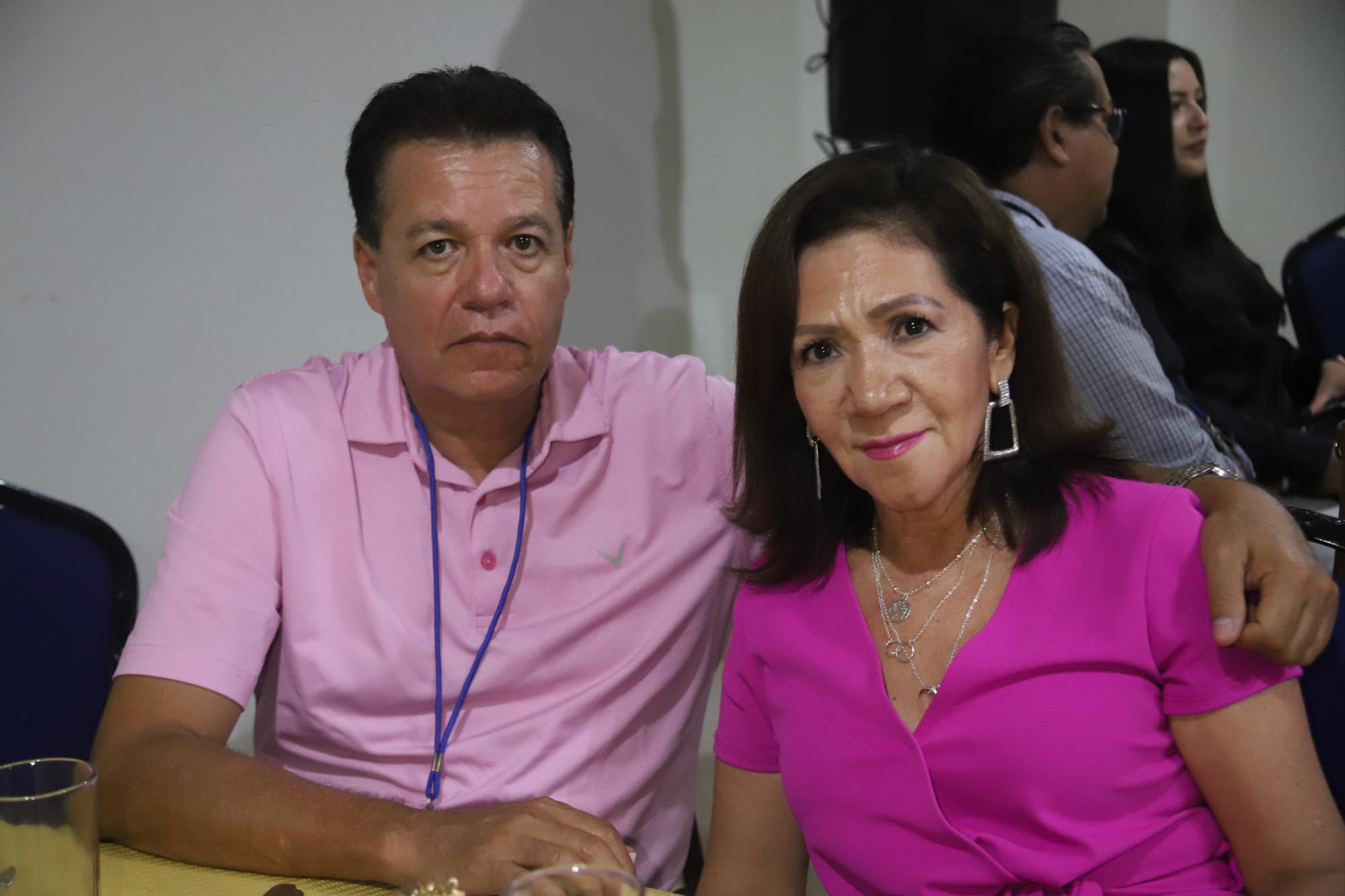 $!Sergio Ortega y Leonor Arellano.