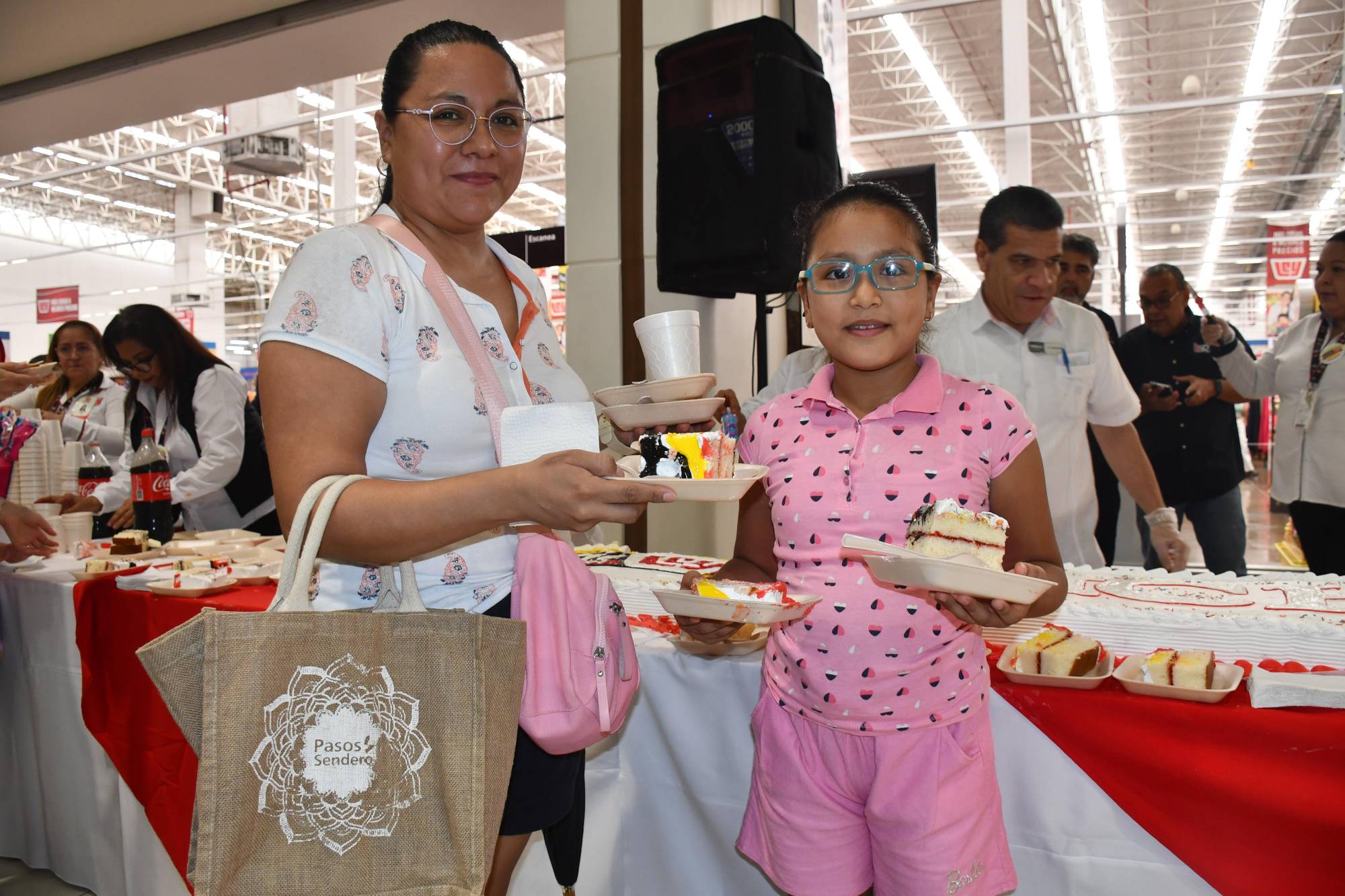 $!Marina Morán y Daylín Bañuelos.