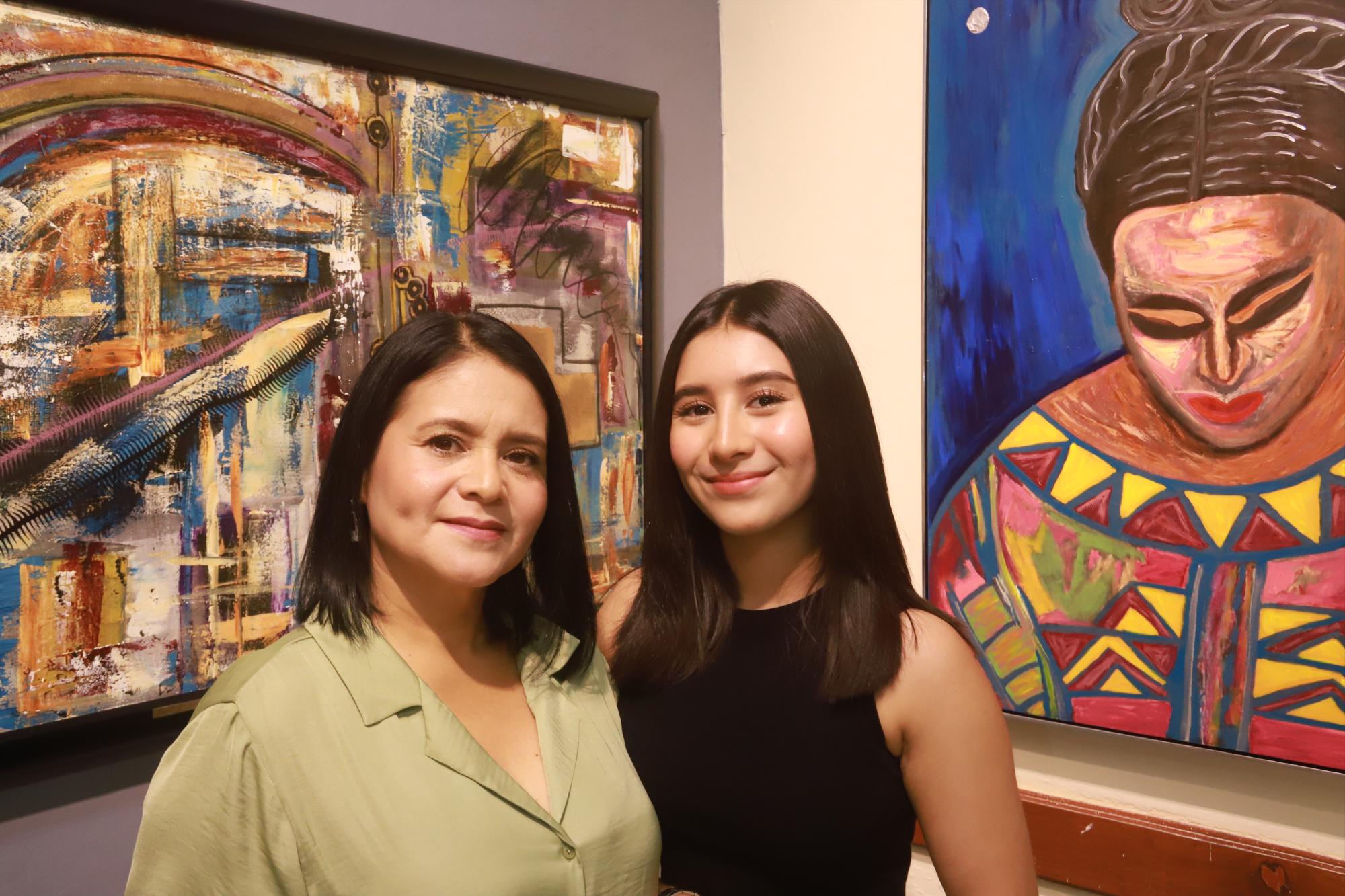 $!María Osuna y Danna Ibarra.