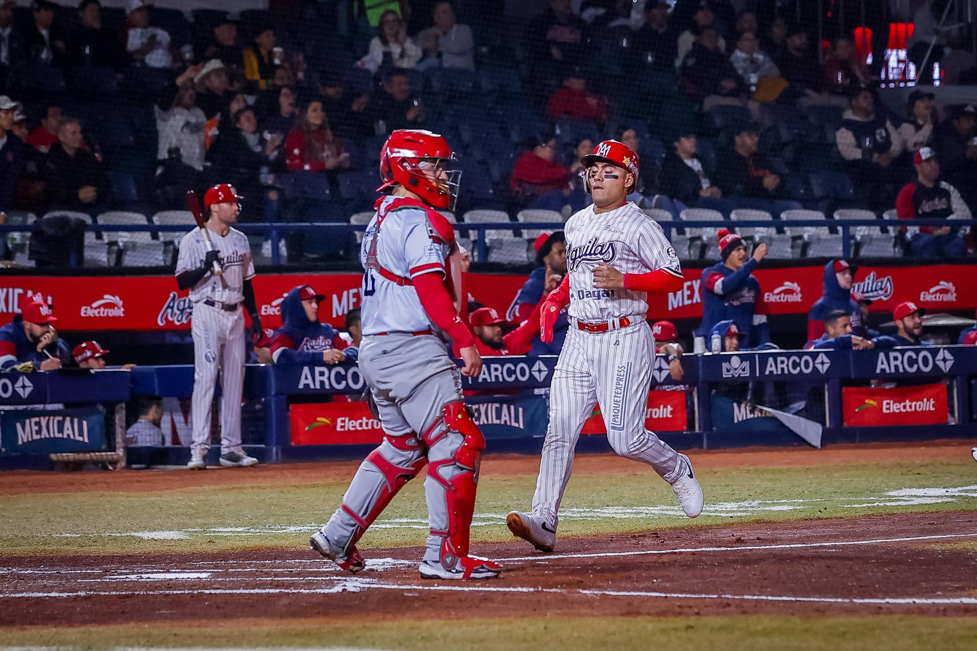 $!Venados de Mazatlán pierde en el inicio de serie en la frontera