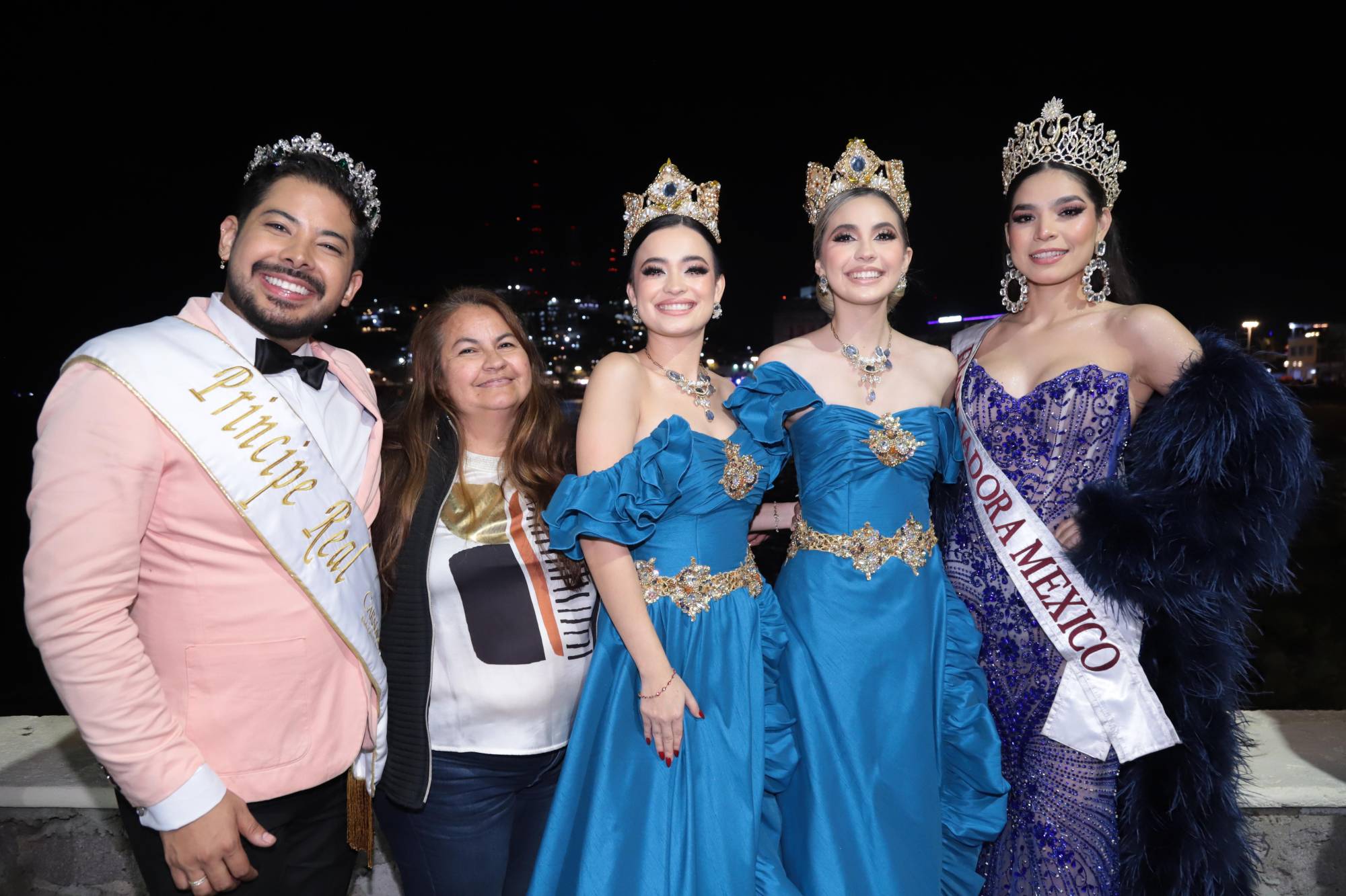 $!Sergio Osuna, Rosario Ramos, Fernanda Velasco, Grecia Rodríguez y Gloria Morales.