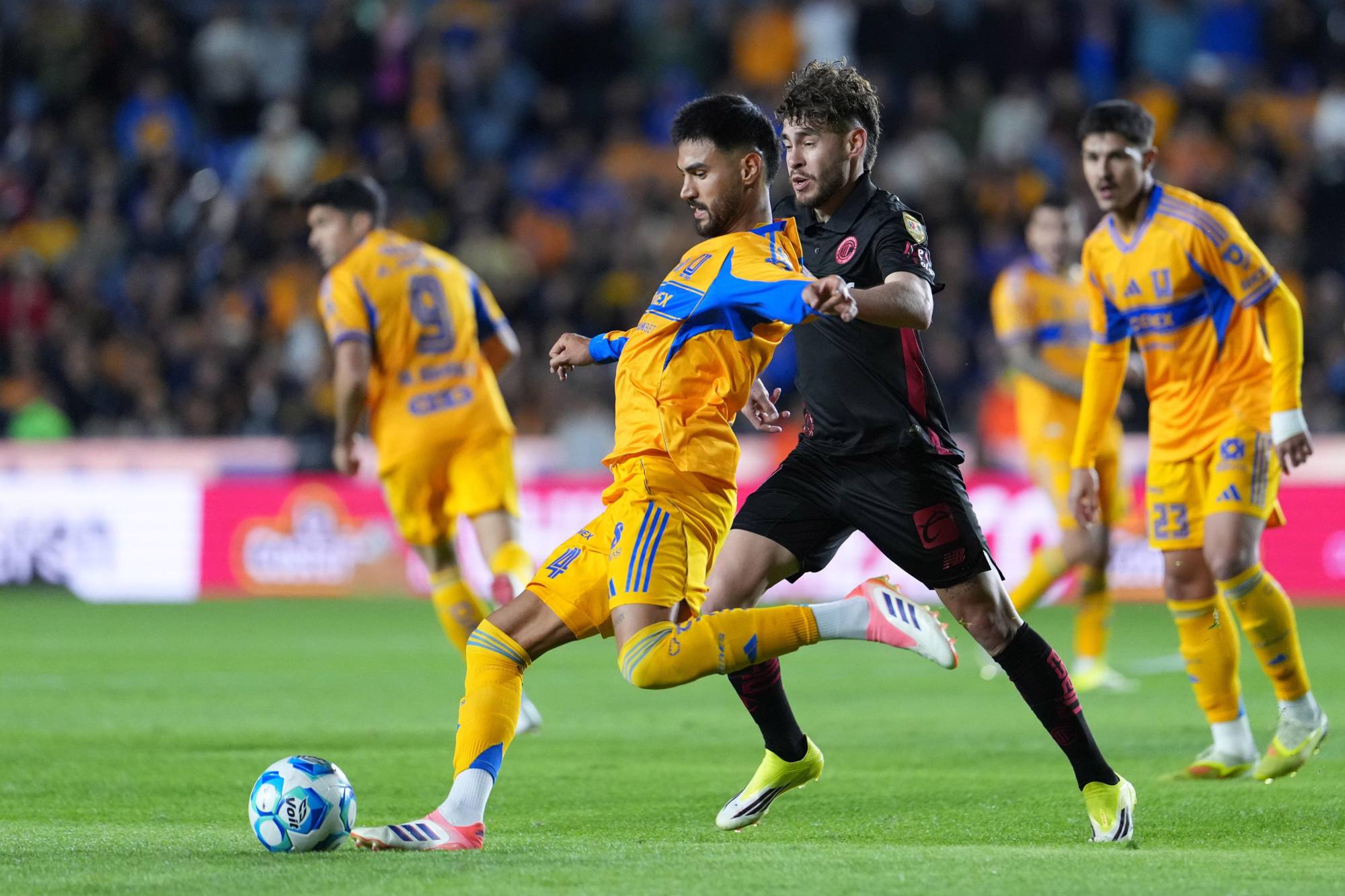 $!Tigres y Toluca firman empate sin goles en el Volcán