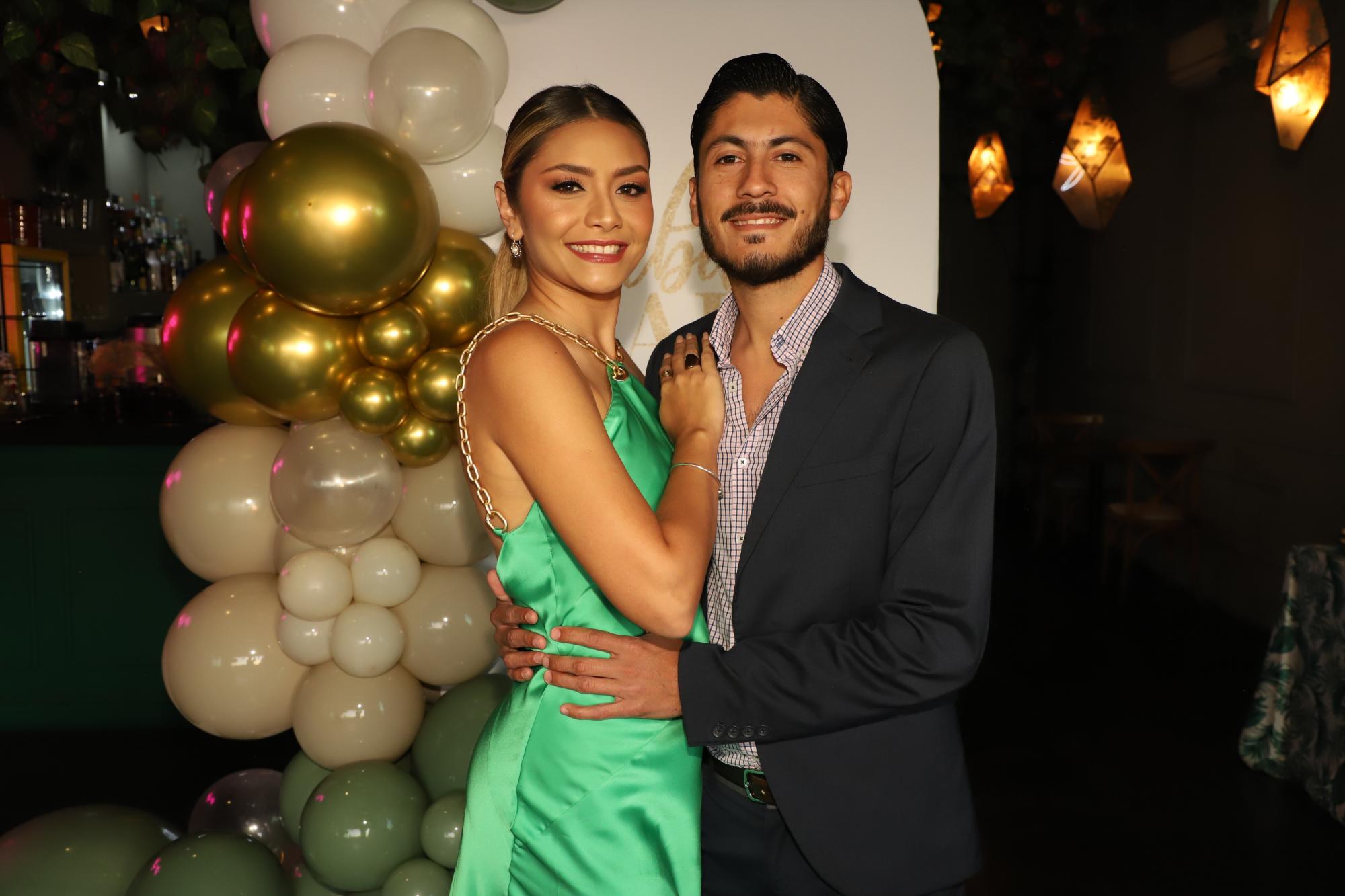 $!Ámbar Marbella Chicuate y Miguel Ángel Arévalo unirán sus corazones el 29 de abril.