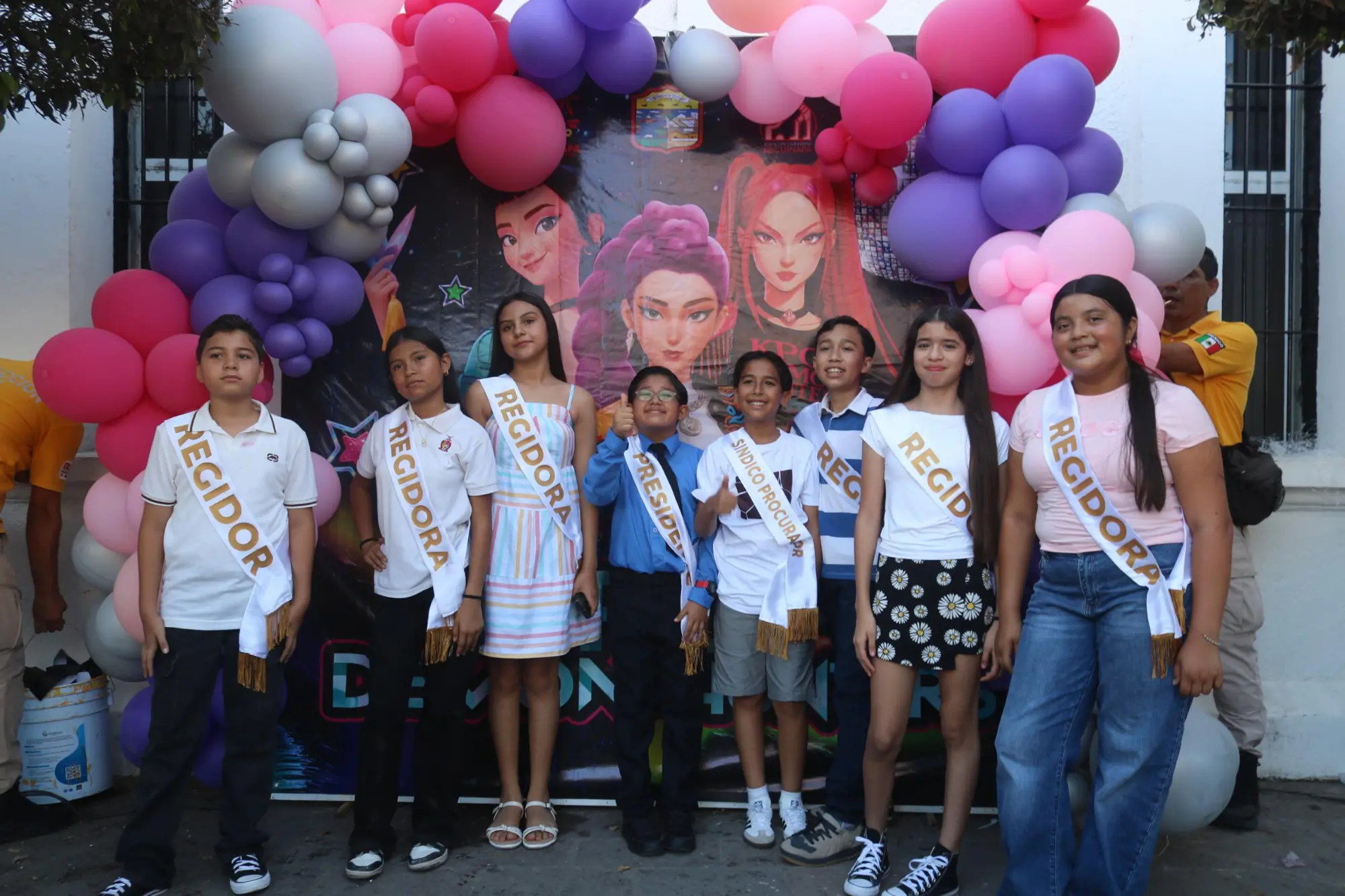 $!Celebran a niños en Escuinapa con actividades y show de botargas