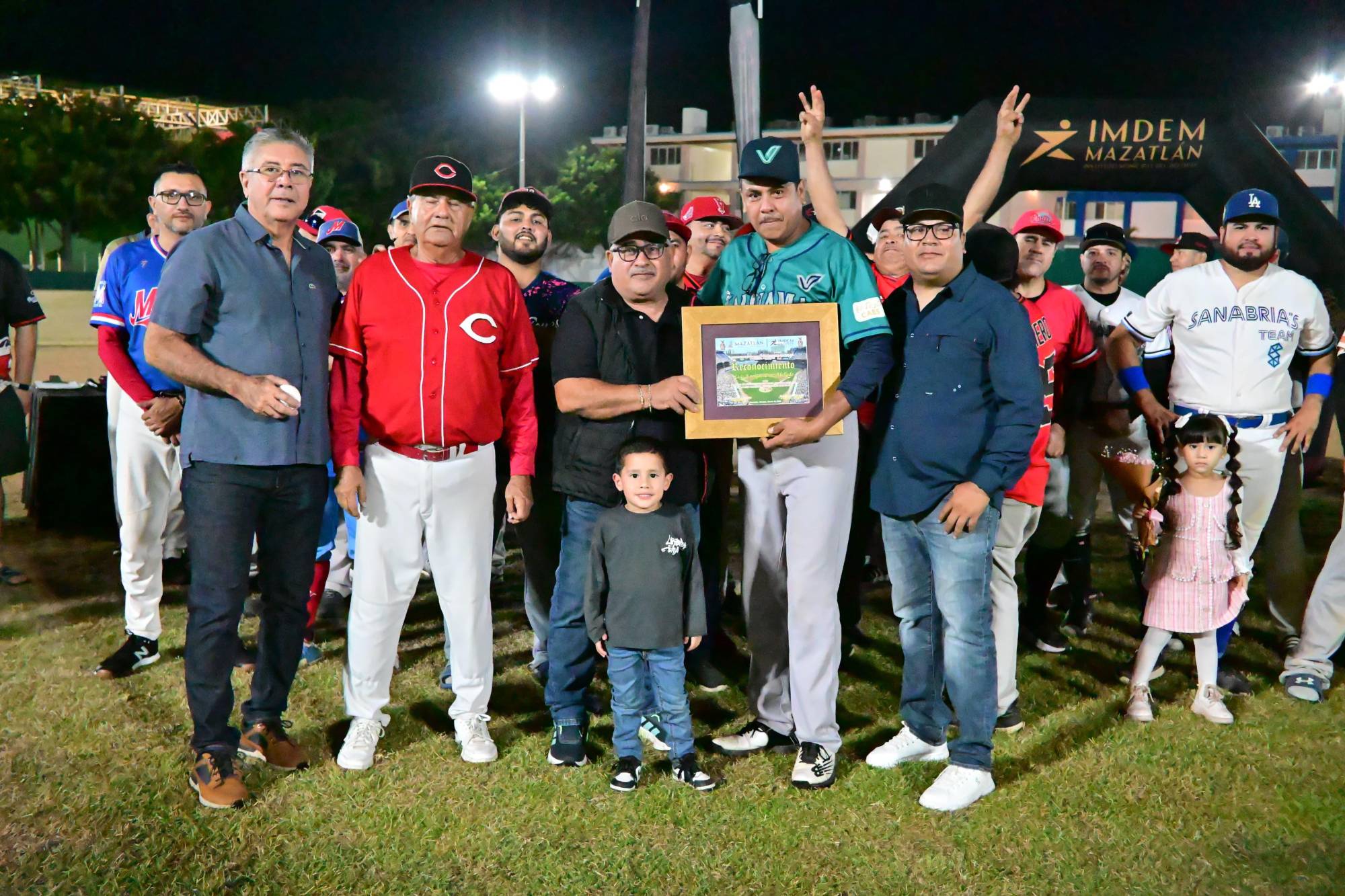 $!Emotivo homenaje y arranque de temporada en la Liga Sabatina de Beisbol Municipal
