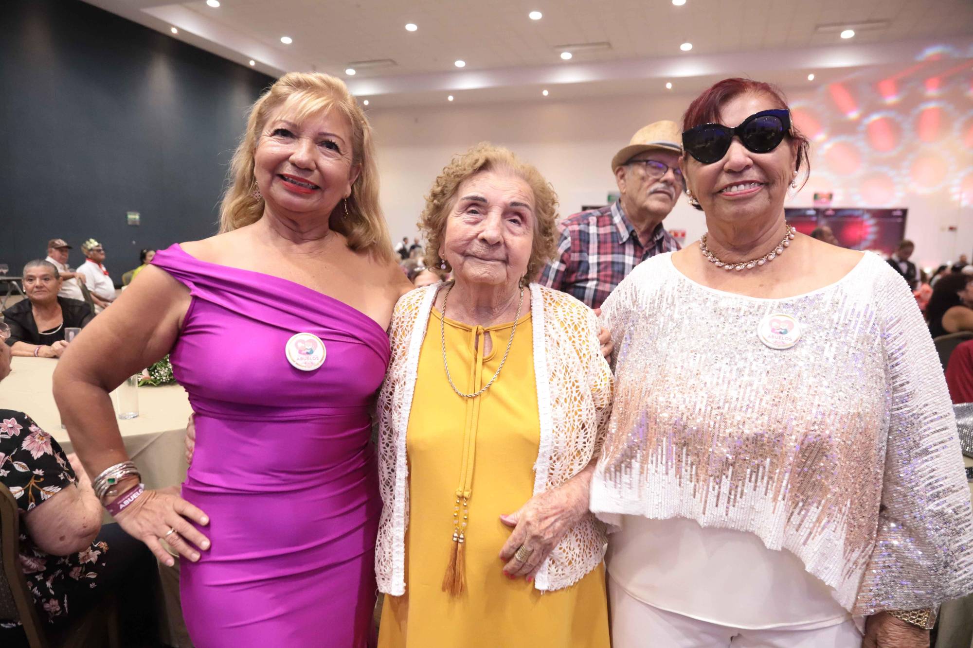 $!Elvira Morfín, Isabel Mellado y Lupita Morfín.