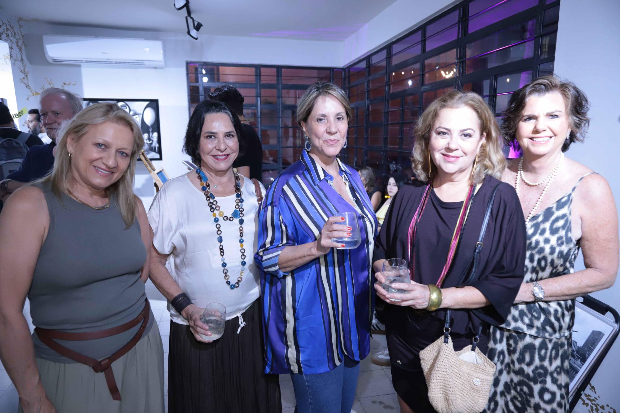 $!Daniela Cevallos, Mela Ordáz, Ana Lucía Azevedo, Carmen Ortiz y Martha Coppel.