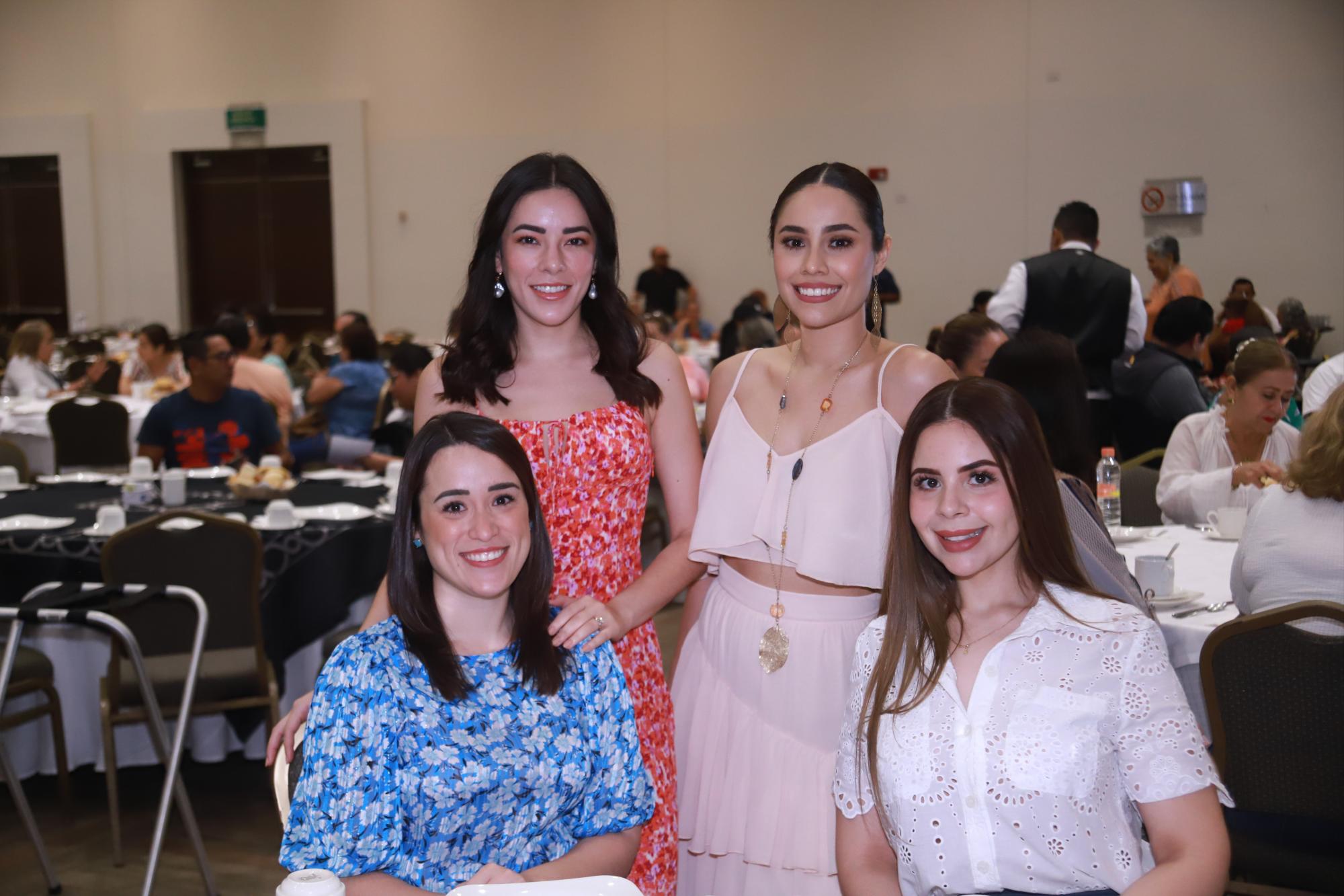 $!Daniela Tussi, Elva Osuna, Lourdes Acosta y Karen Peña.