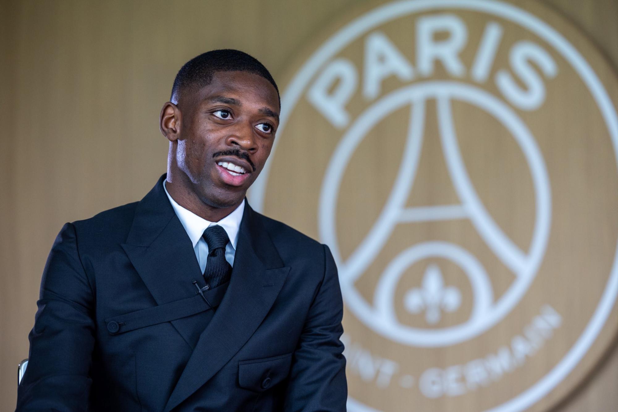 $!París Saint-Germain hace oficial el fichaje de Dembélé