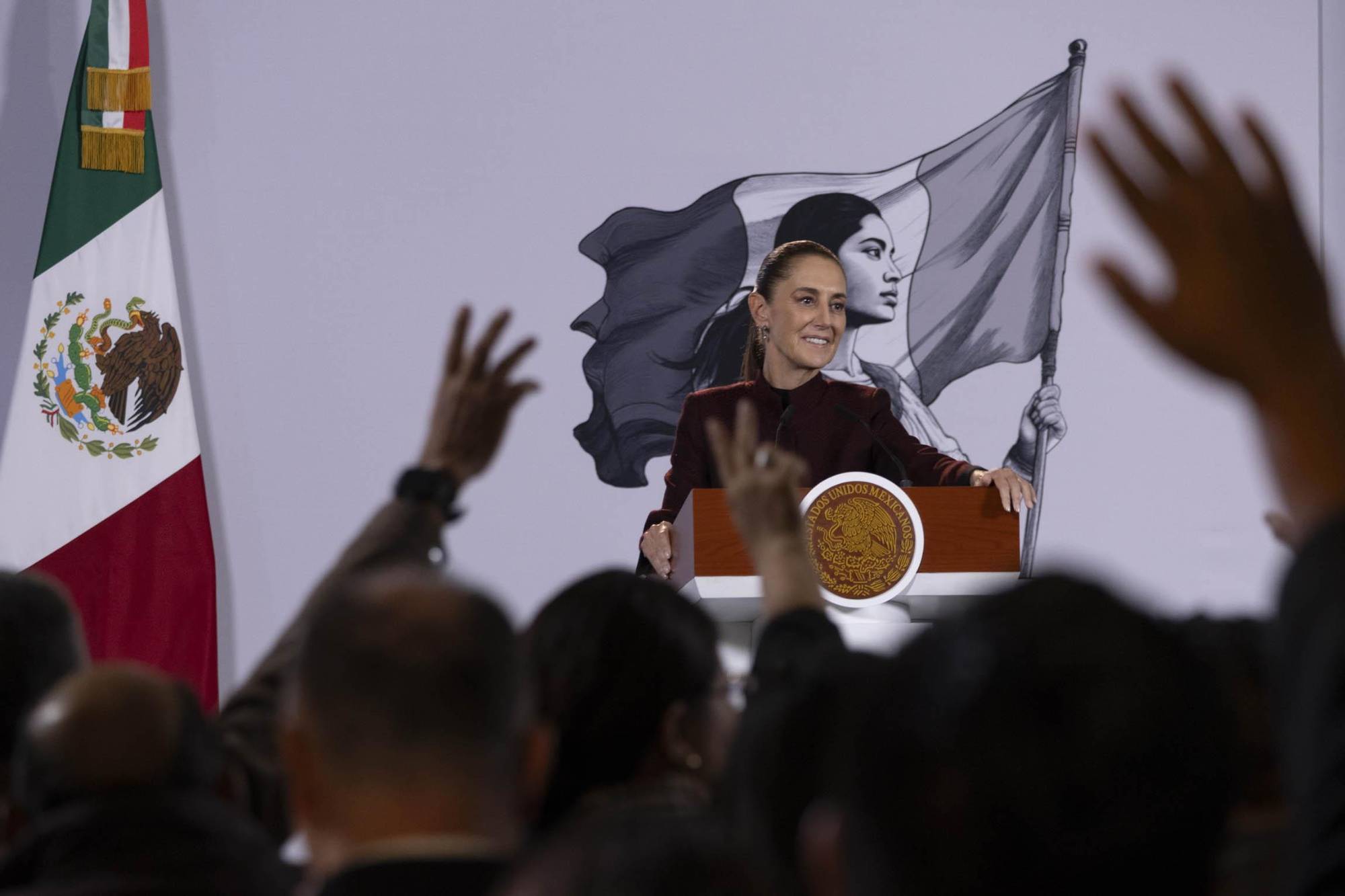 $!‘No debe haber ninguna sombra de corrupción’: Sheinbaum pide auditar contratos ligados a Taddei
