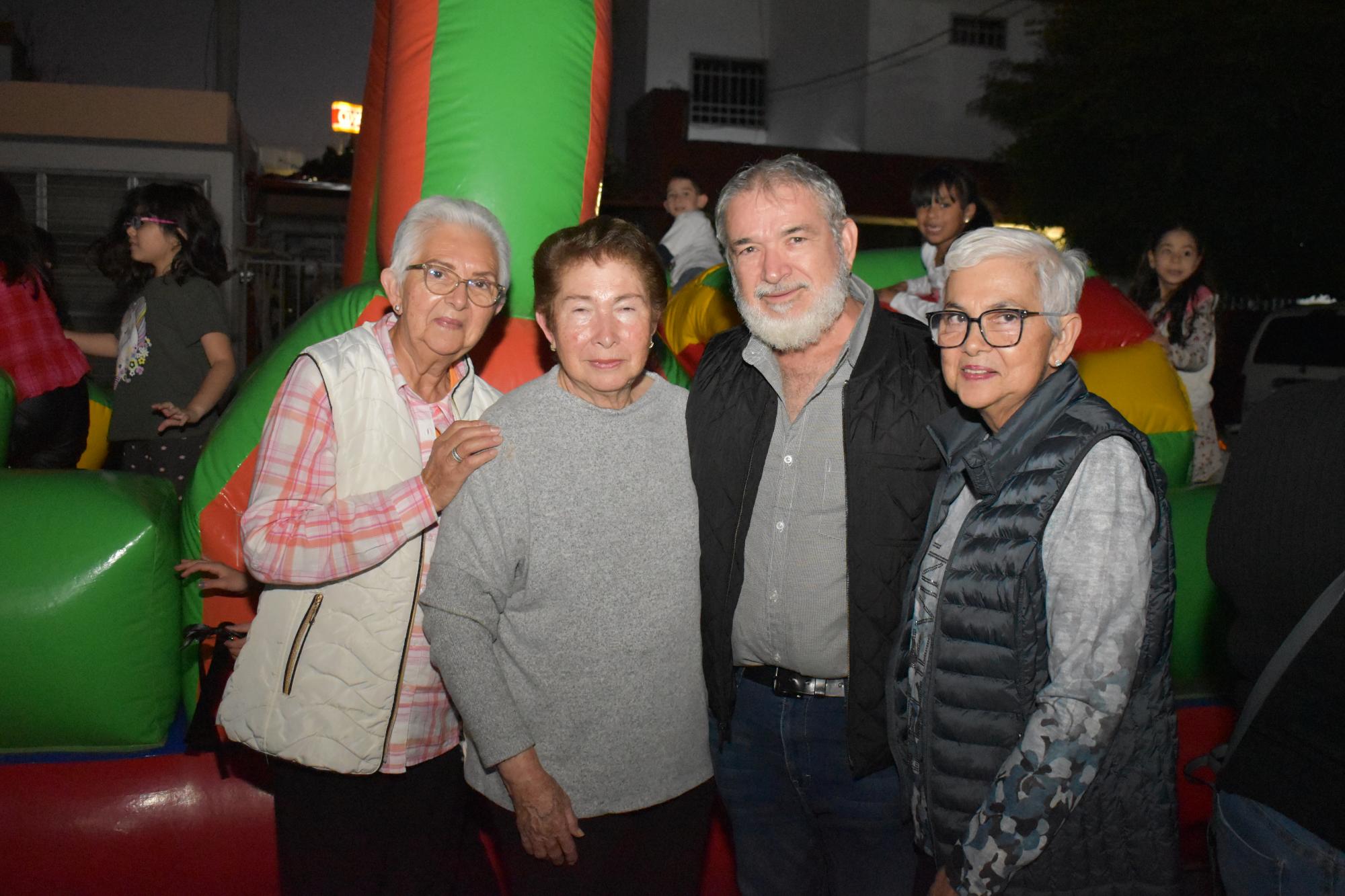 $!Tita Luque Pérez, Blanca Rosa Escobar de Luque, José Luis Salcido y Horalia Luque de Salcido.