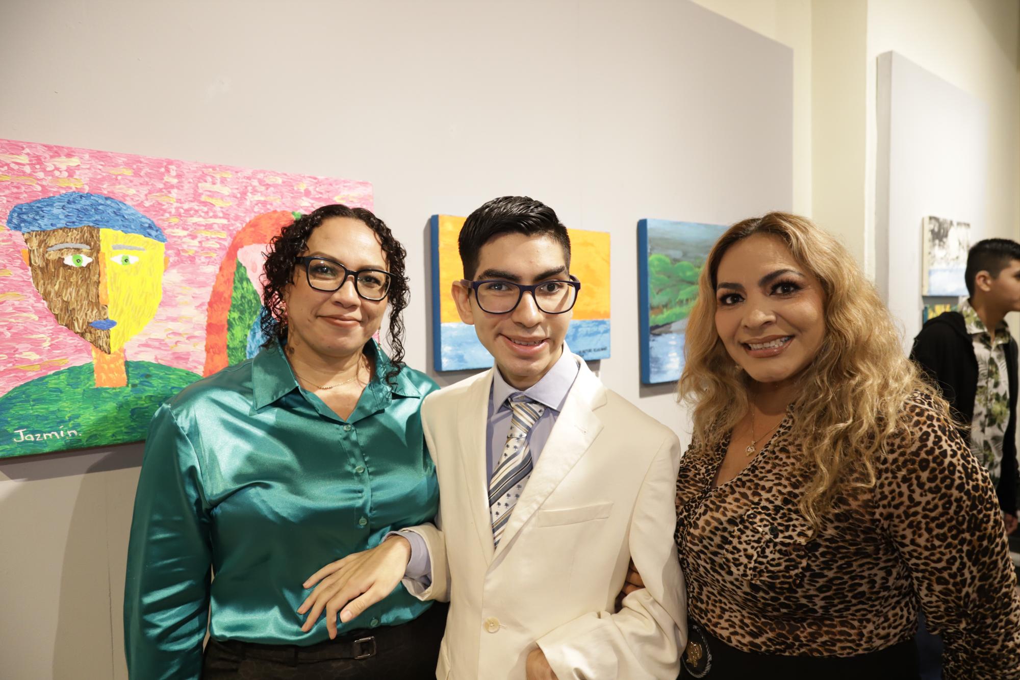 $!Liliana Toledo, Ángel Gabriel Parra y Verónica Cervantes.