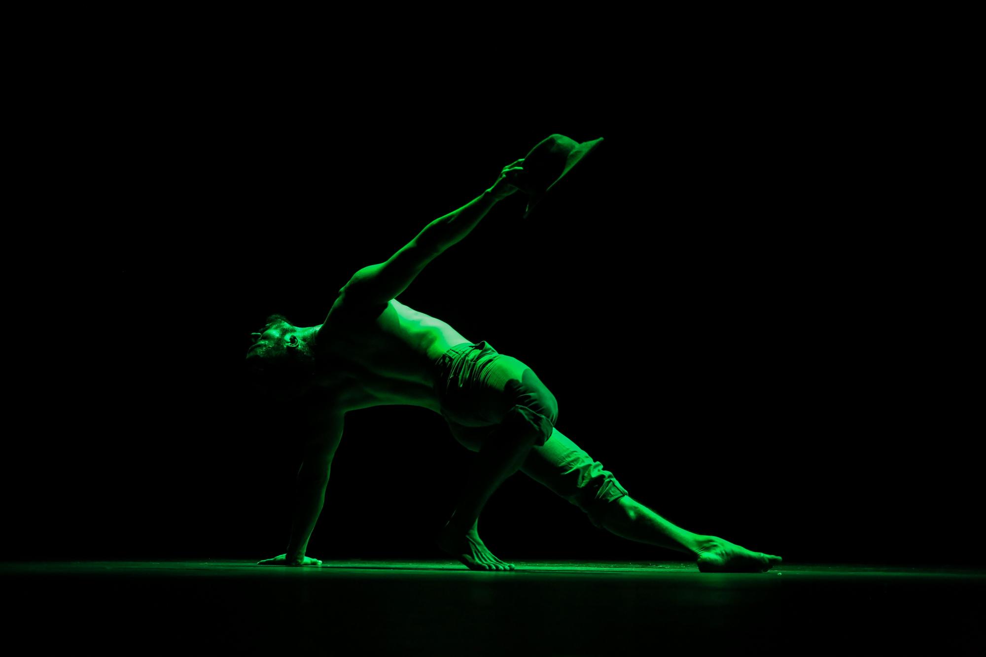 $!Con danza, música y canto inician festejos por los 15 años de Danza Joven Sinaloa