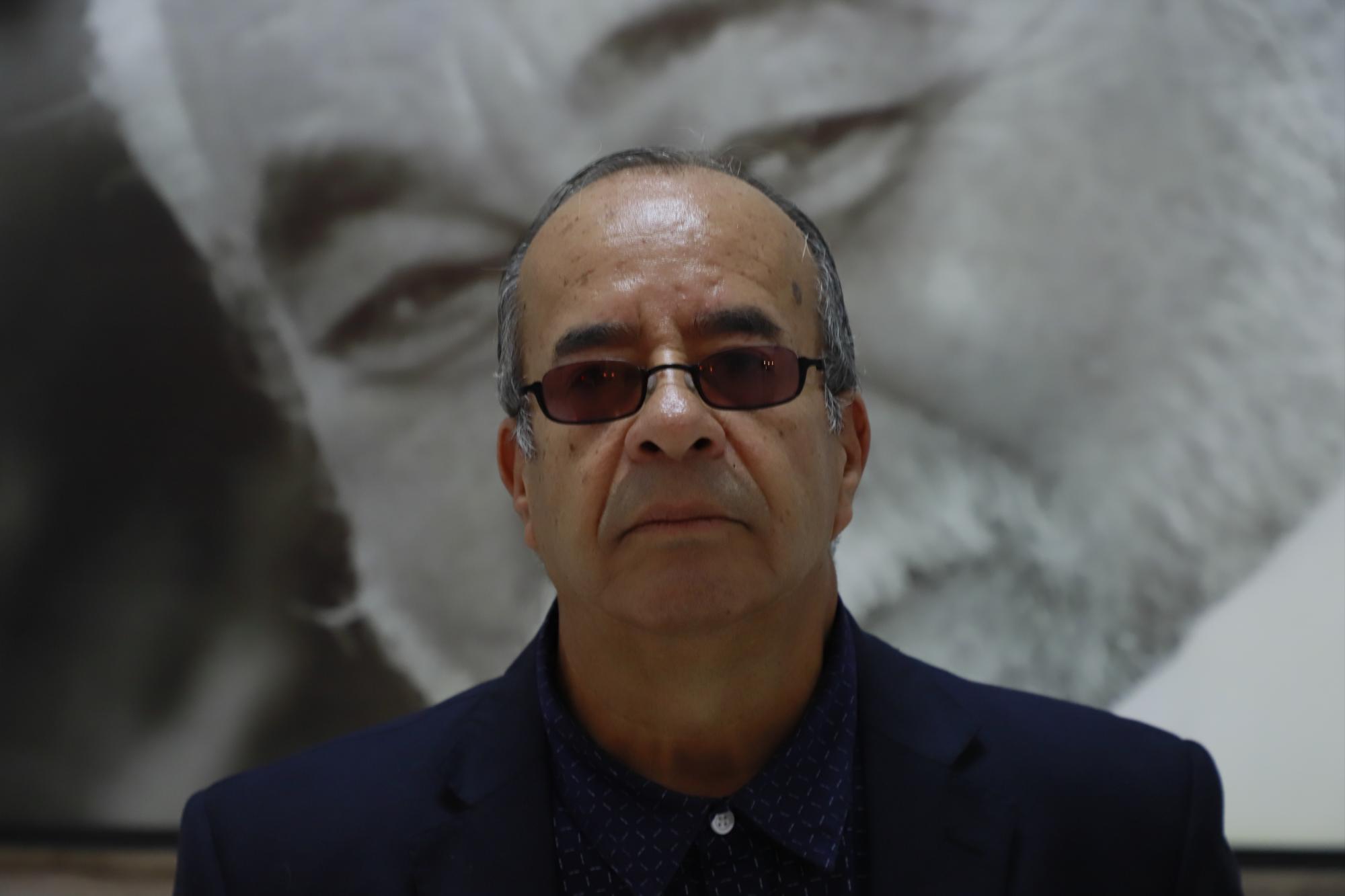 $!Invita José Humberto Chávez a amar, vivir y beber en su libro Ángel’