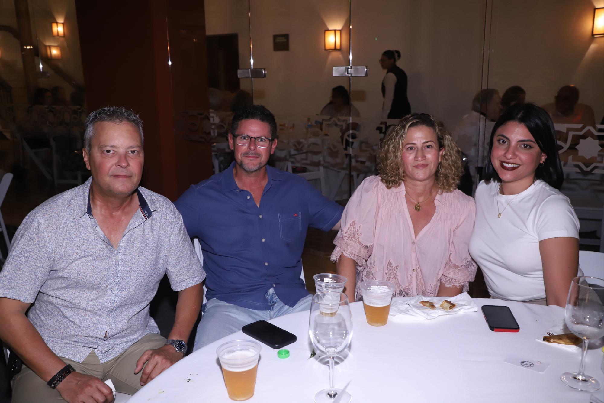 $!Jaime Coppel Letamendi, Anthon Jonsson, Estrella Caro y Fernanda Coppel.