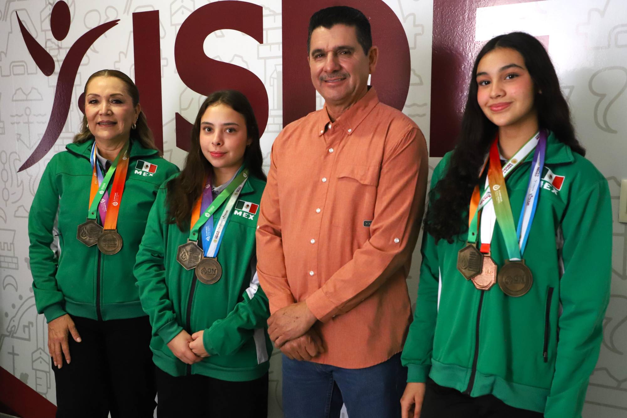 $!Sinaloenses Ángela Pérez y Celia López representarán a México en los Juegos Olímpicos de la Juventud Dakar 2026