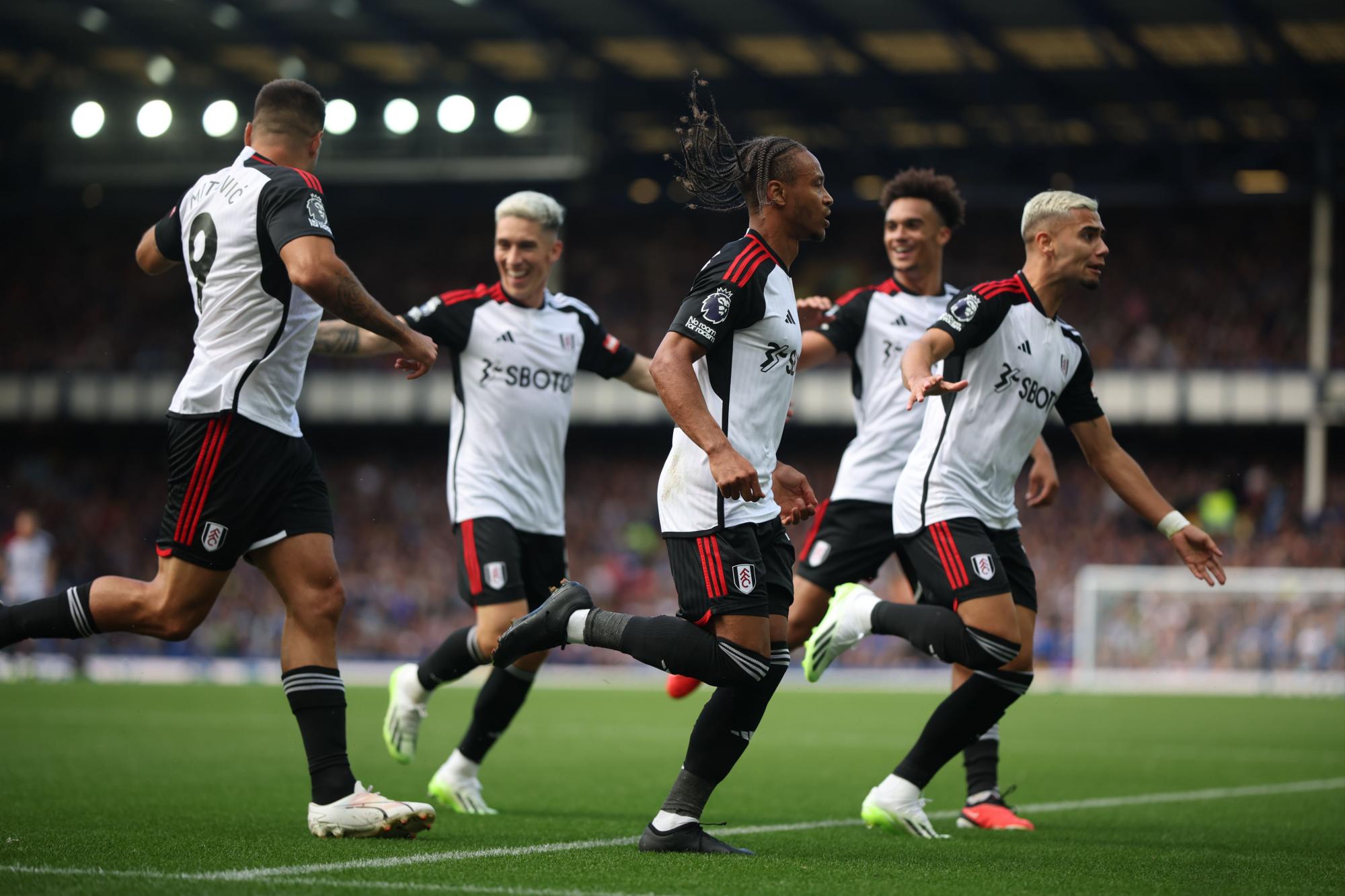 $!Raúl Jiménez es titular en victoria del Fulham