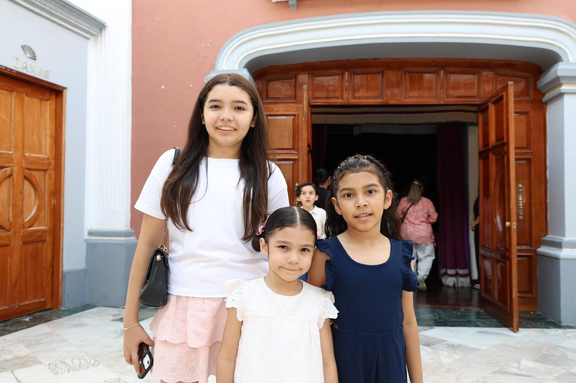 $!Kamila Vizcarra, Emma y Marena López.