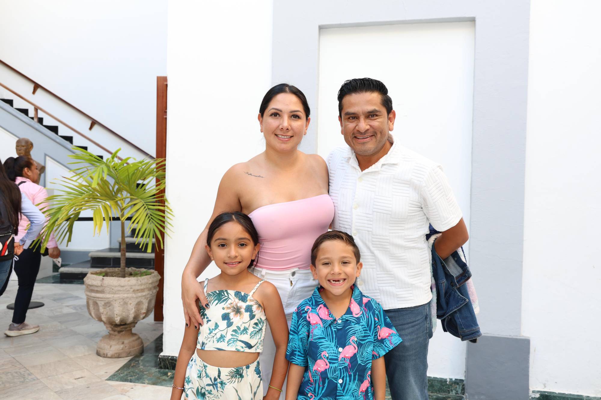 $!Esmeralda Quezada, Mey, Sofi y André Cedillo.