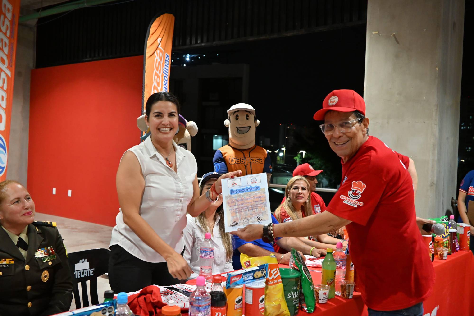 $!Venados de Mazatlán abandera y apoya a Selección Pañalitos rumbo a Nacional
