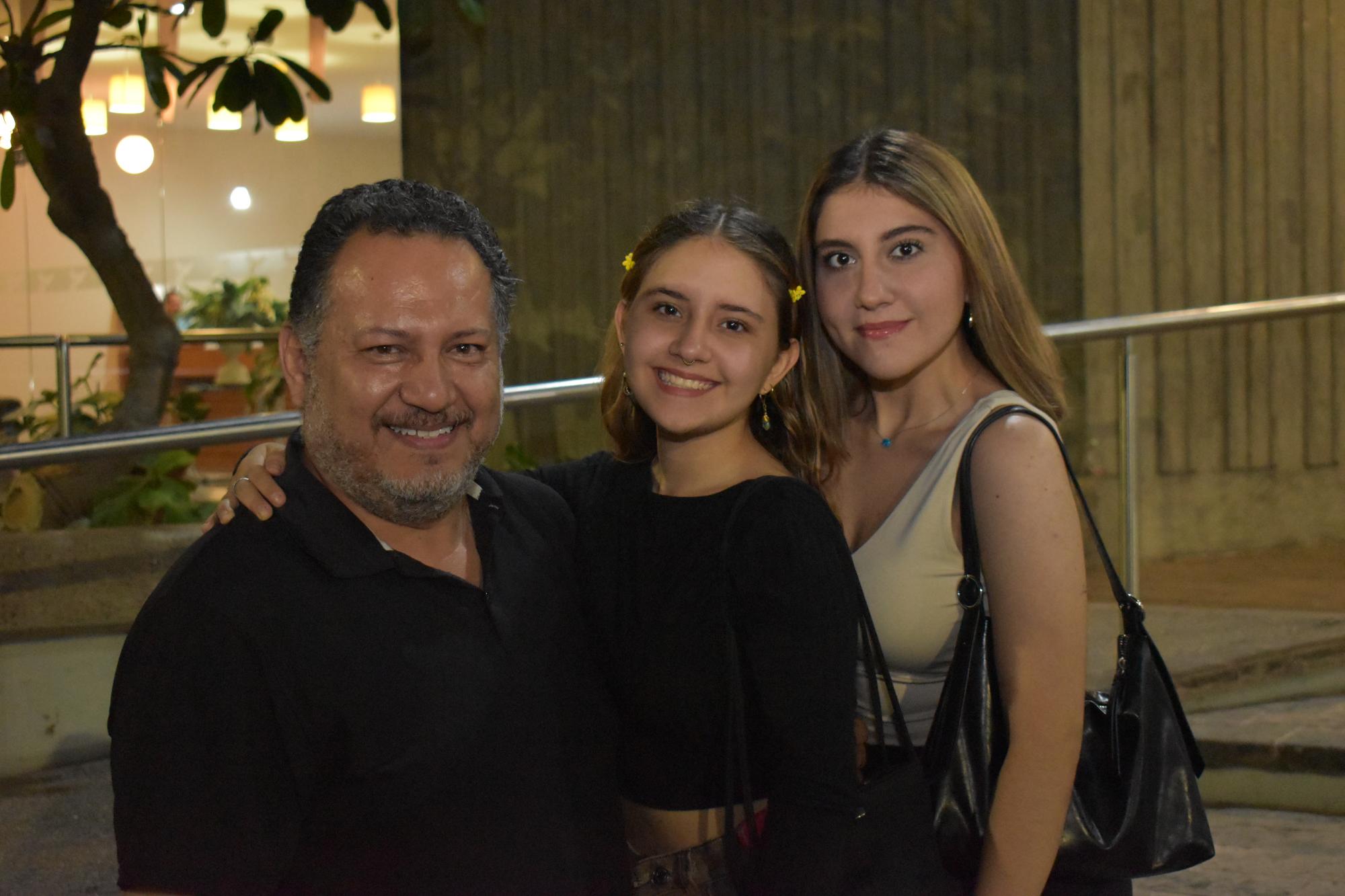 $!Humberto Alcaraz, Andrea Alcaraz y Ana Sofía Alcaraz.