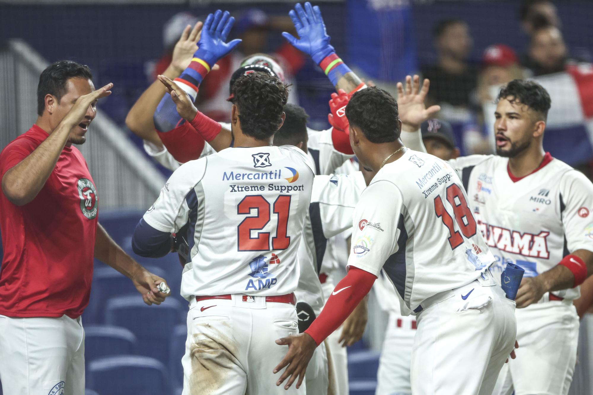 $!Panamá doblega a Puerto Rico y avanza a semifinales de la Serie del Caribe Miami 2024