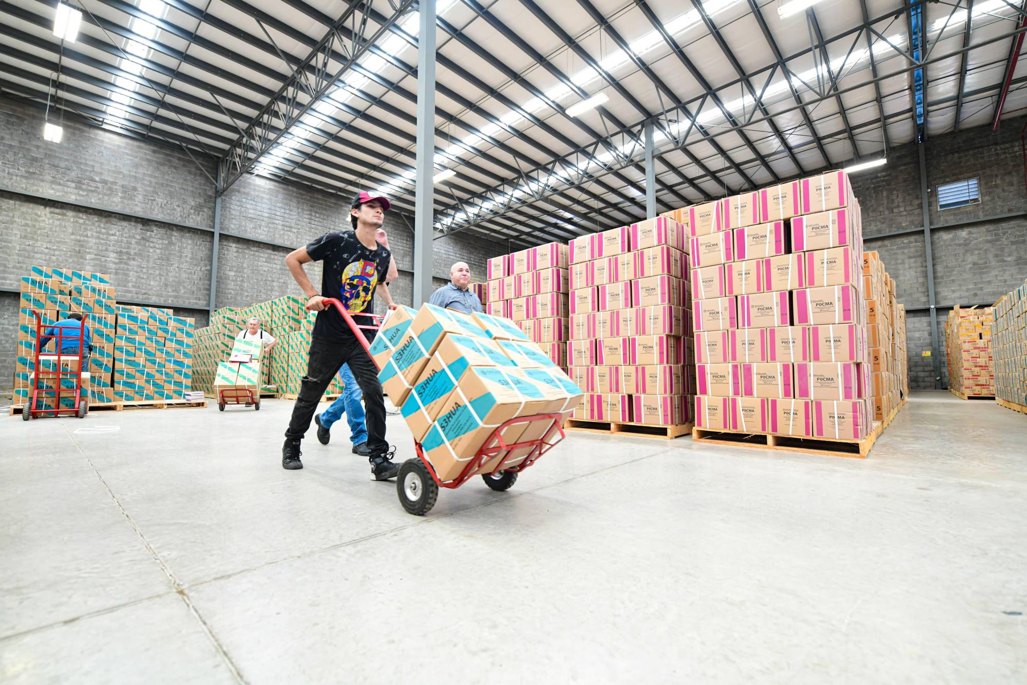 $!Llegan a Sinaloa todos los libros para educación preescolar, primaria y secundaria