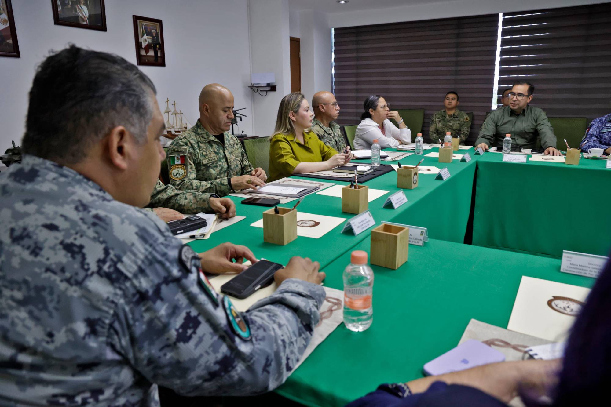 $!Acuerdan reforzar estrategia de seguridad en Mazatlán y en todo Sinaloa