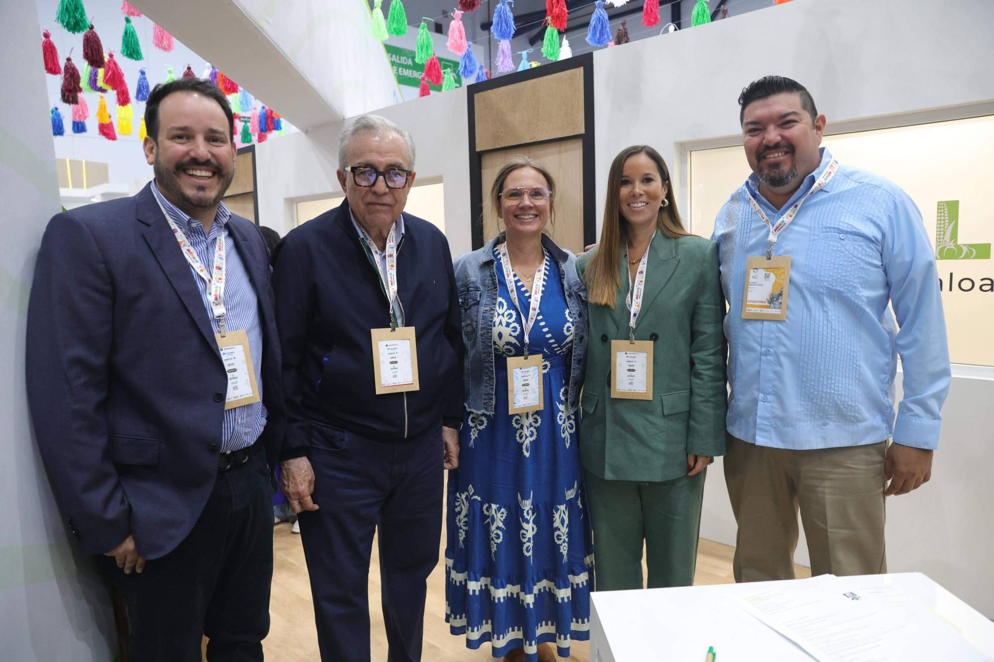 $!Presenta Rocha proyecto de Centro de Convenciones de Culiacán en el Tianguis Turístico 2025