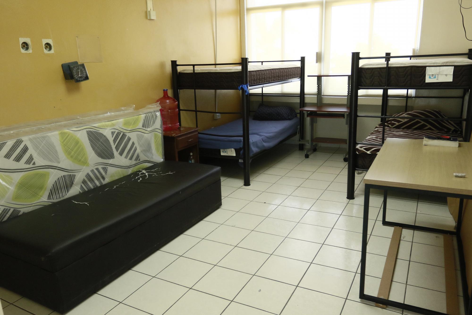 $!Fundación Coppel dona mobiliario para que residentes y público puedan descansar en el Hospital General de Culiacán