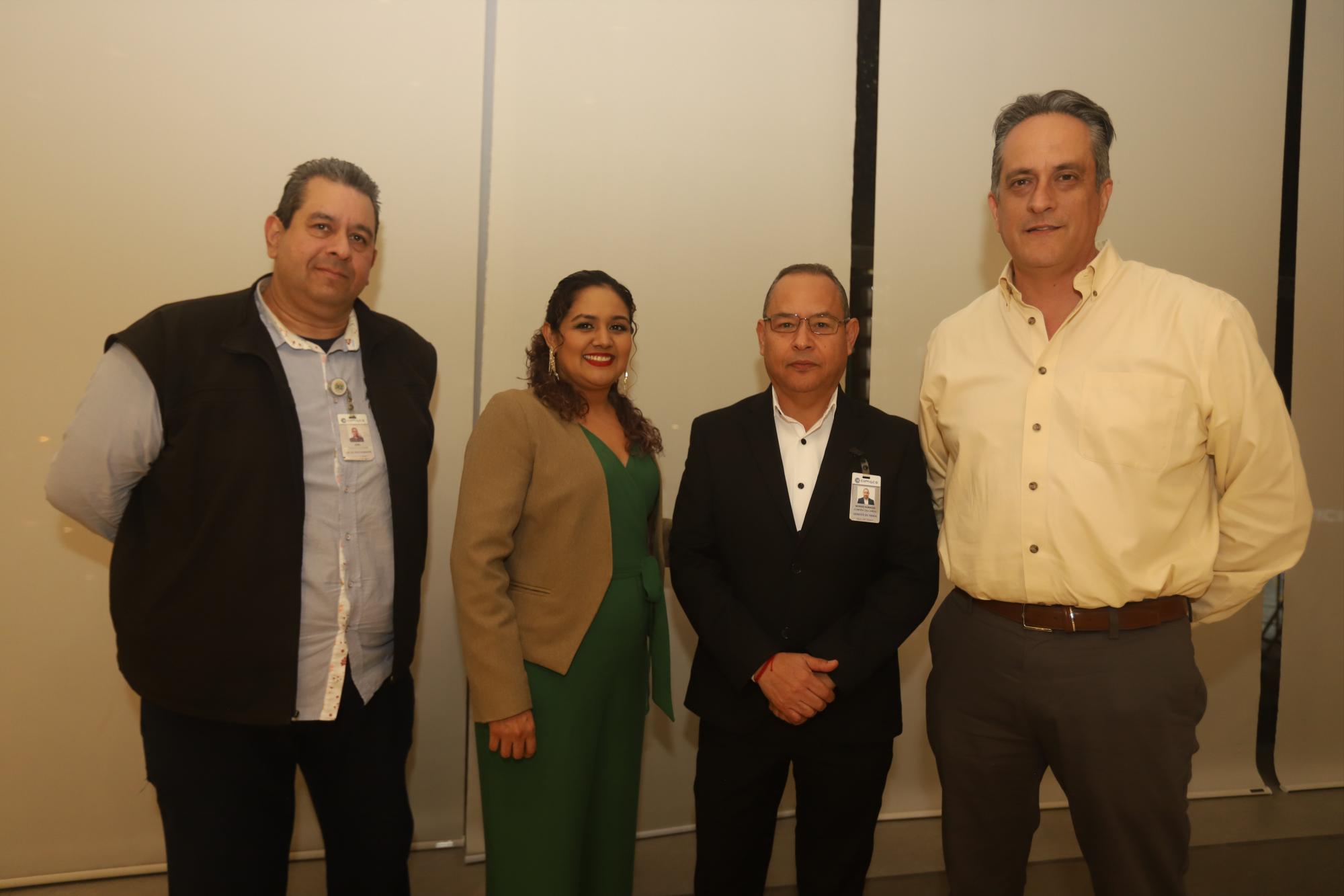 $!Joel Águila, Yuriana Contreras, Sergio Correa y Gilberto Jiménez.