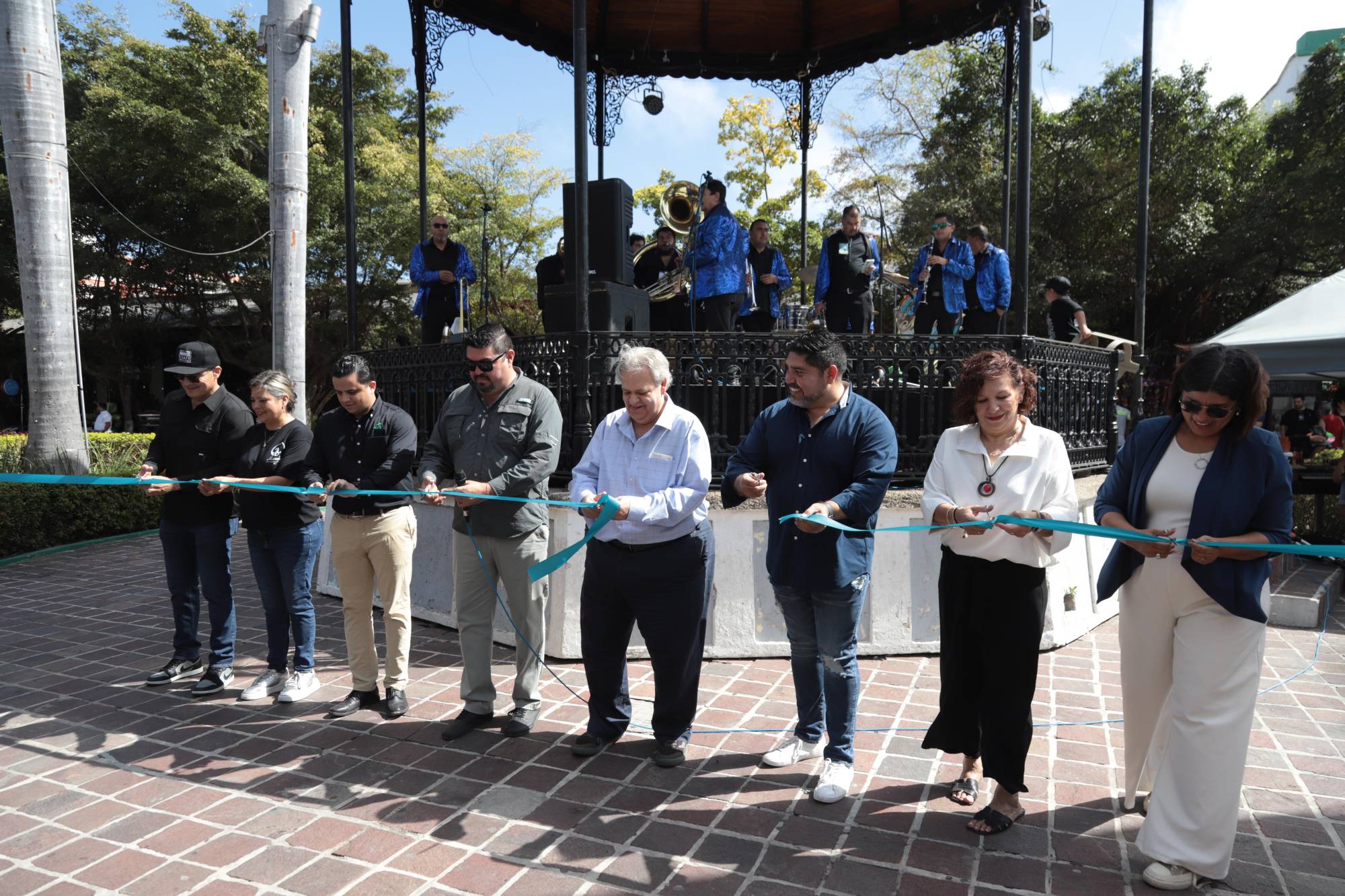 $!Autoridades municipales, de Canirac y Turismo inauguraron el evento.