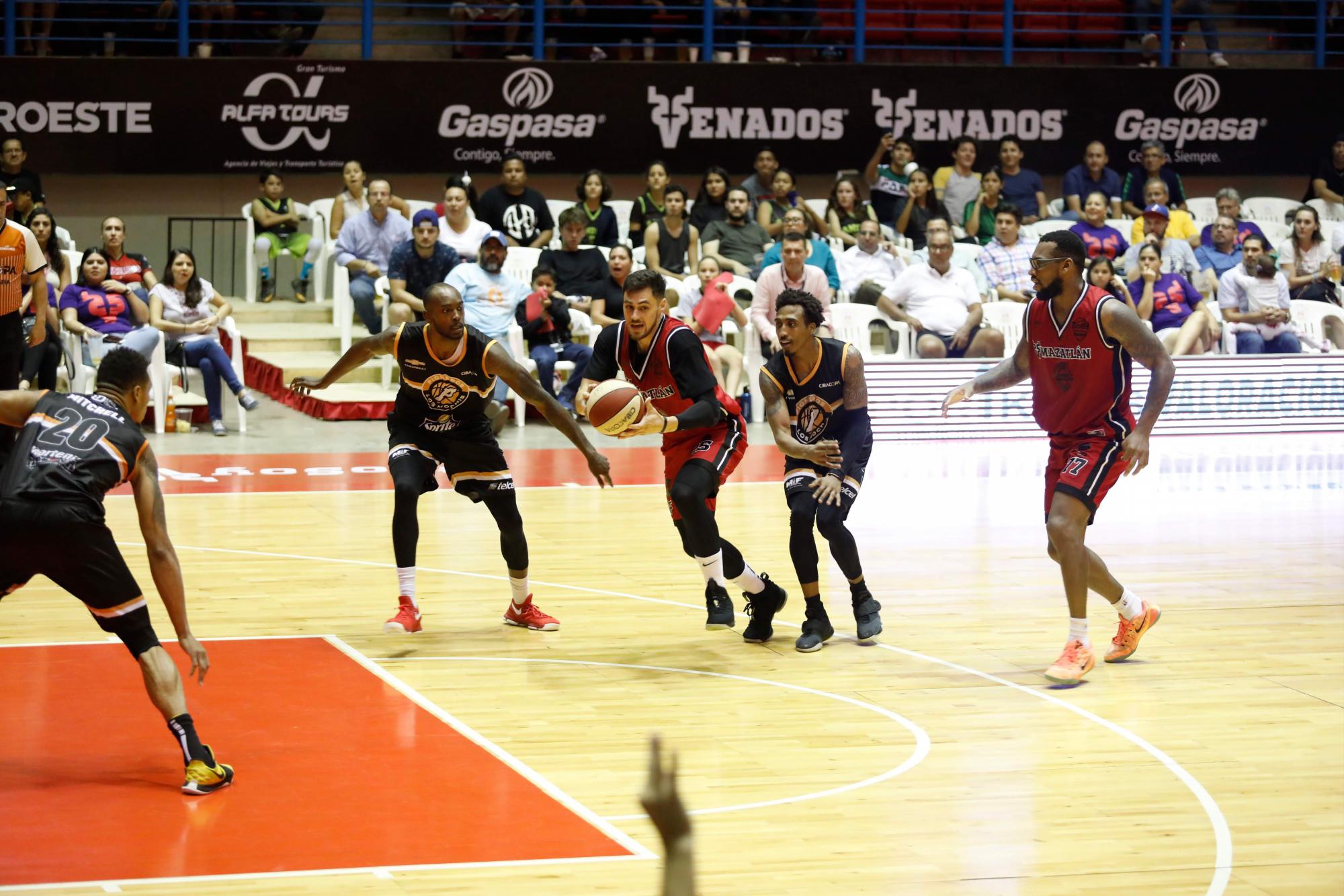 $!James Penny, emocionado de enfrentar el reto de llevar a Venados Basketball al campeonato