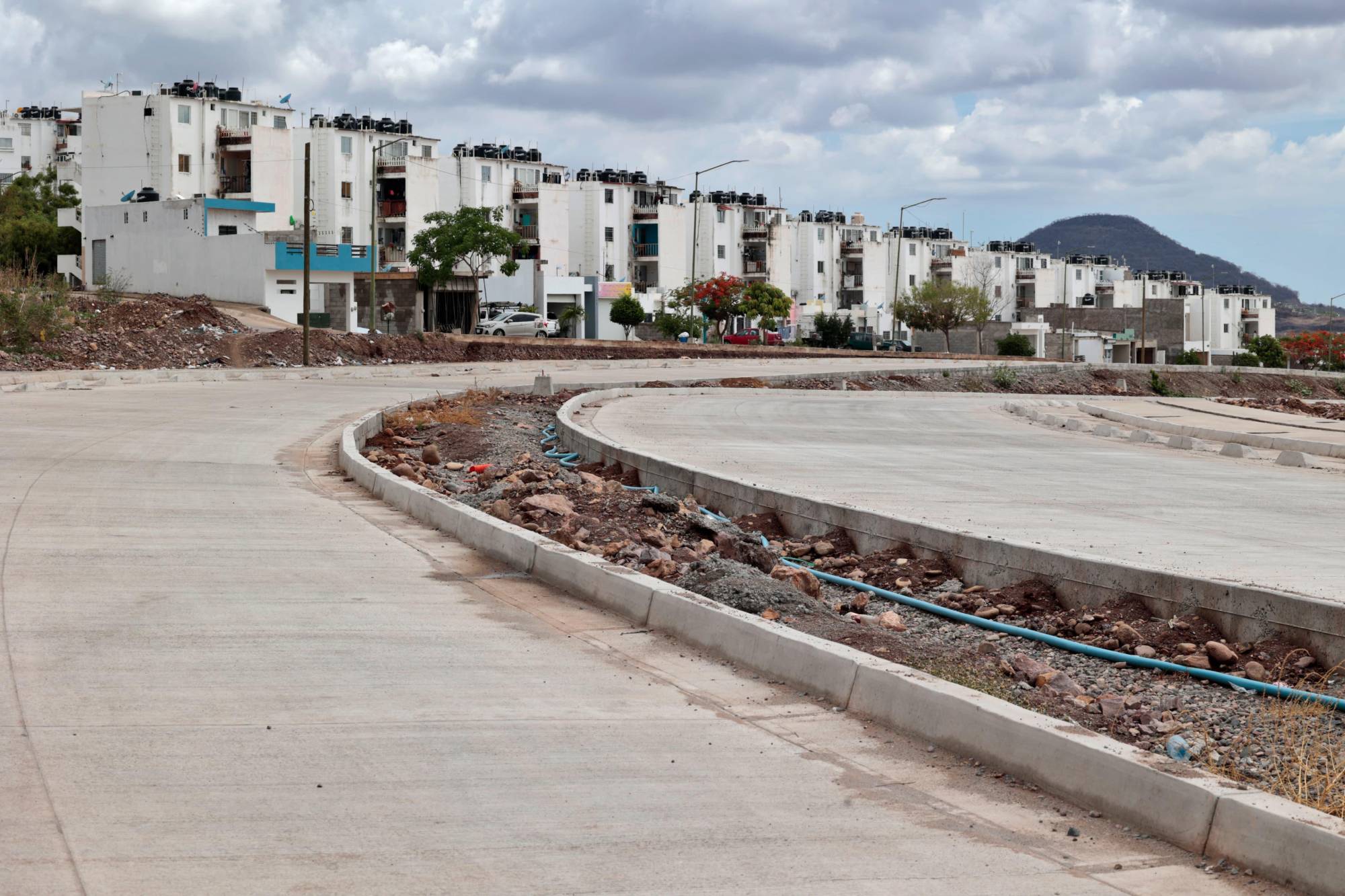 $!Asegura Yeraldine Bonilla que obras públicas continúan sin interrupciones en Sinaloa