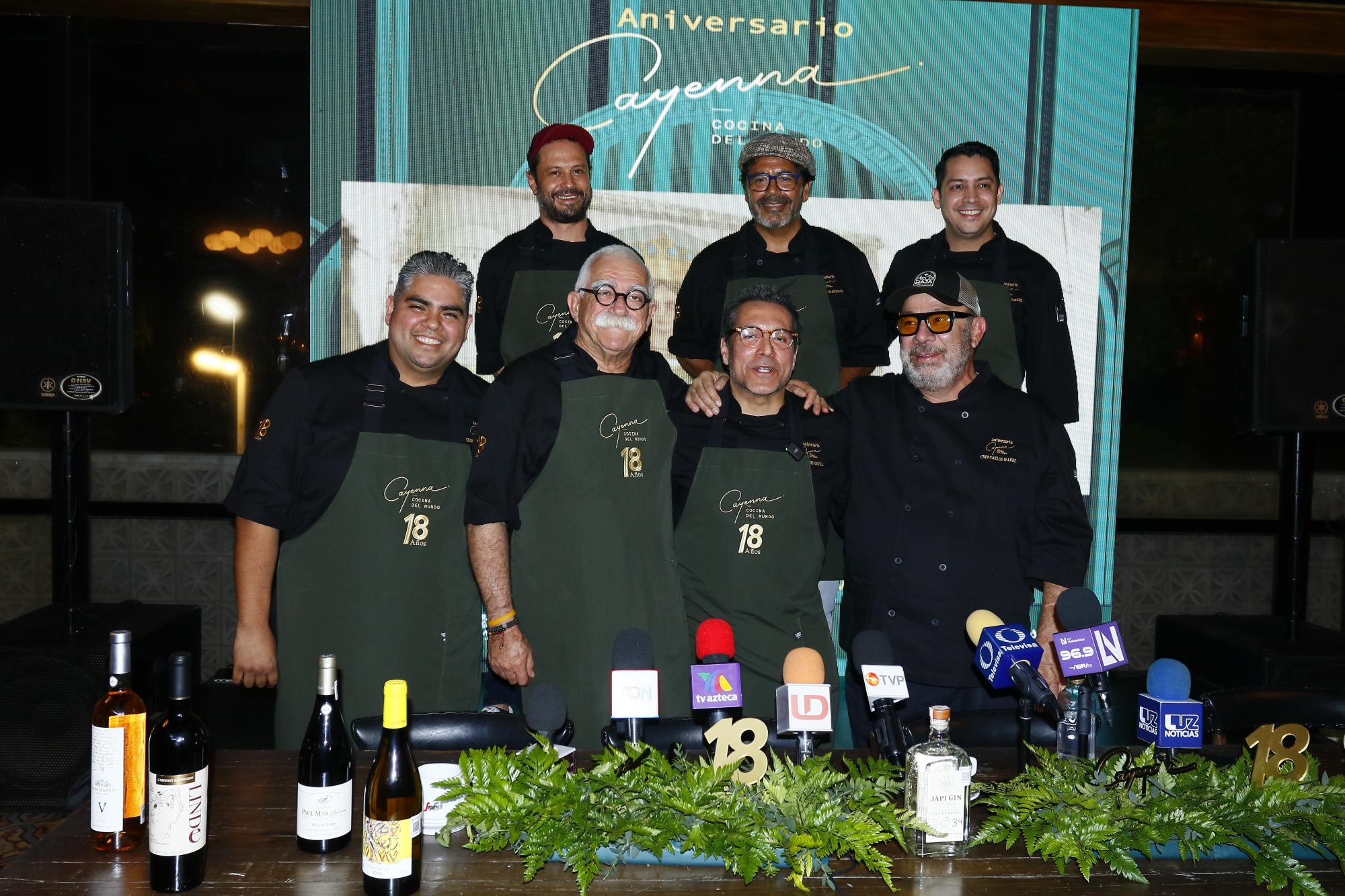 $!Chefs de otros estados se suman al festejo del restaurante.