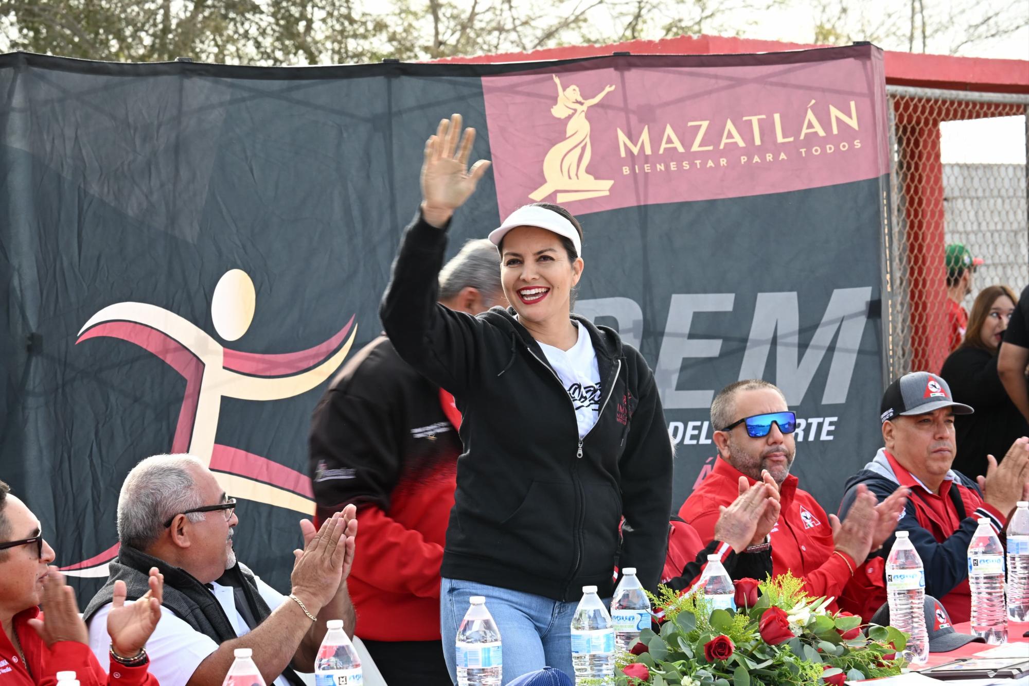 $!Confía directora de Imdem que Mazatlán sea sede de estatales de Juegos Conade