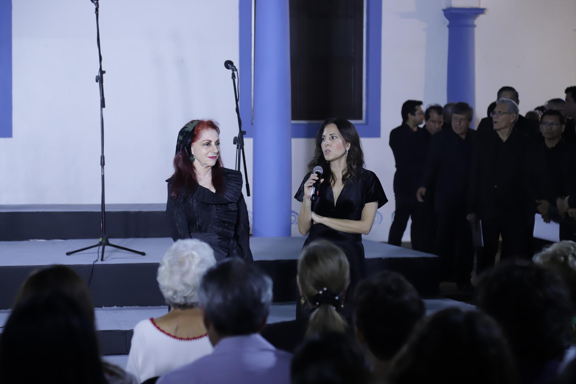 $!Gabriela Ramírez, presidenta del Patronato de Casa del Mar, y Gloria López Gavito, dama del patronato.