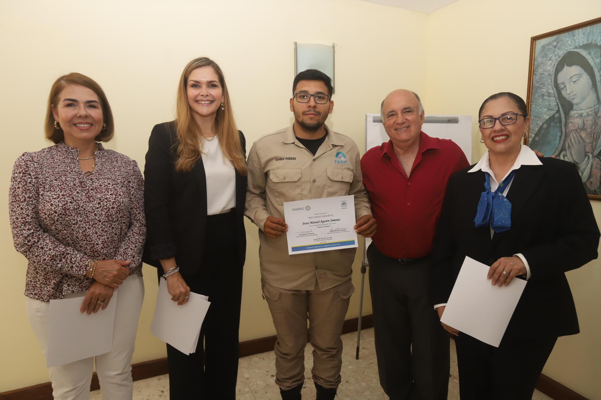 $!Clausuran curso ‘Camino al Éxito’, impartido por Anspac