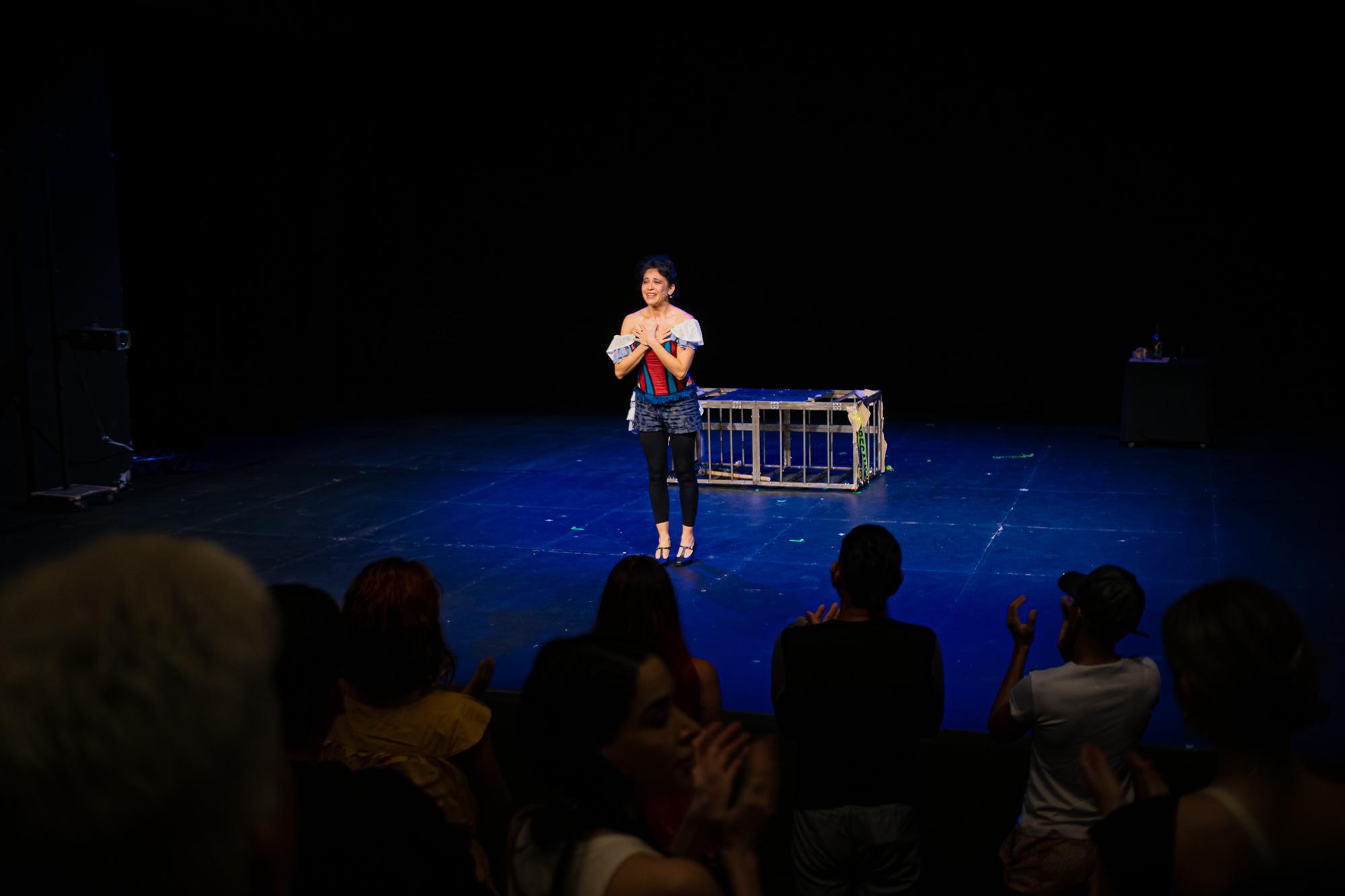 $!‘Por temor a que cantemos libres’ cierra el Festival de Monólogos