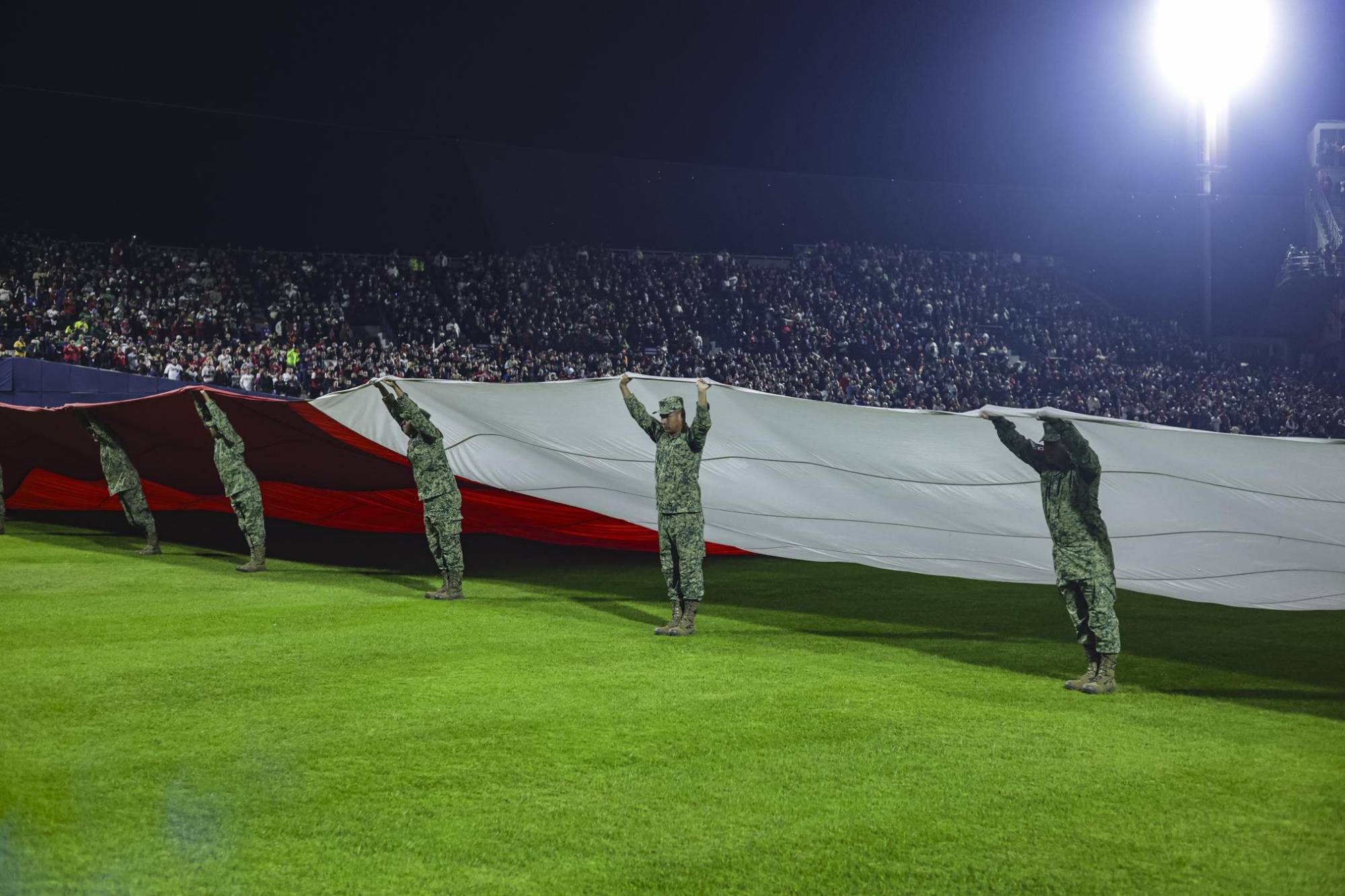 $!Homenaje a Fernando Valenzuela en la inauguración de la Serie del Caribe 2025