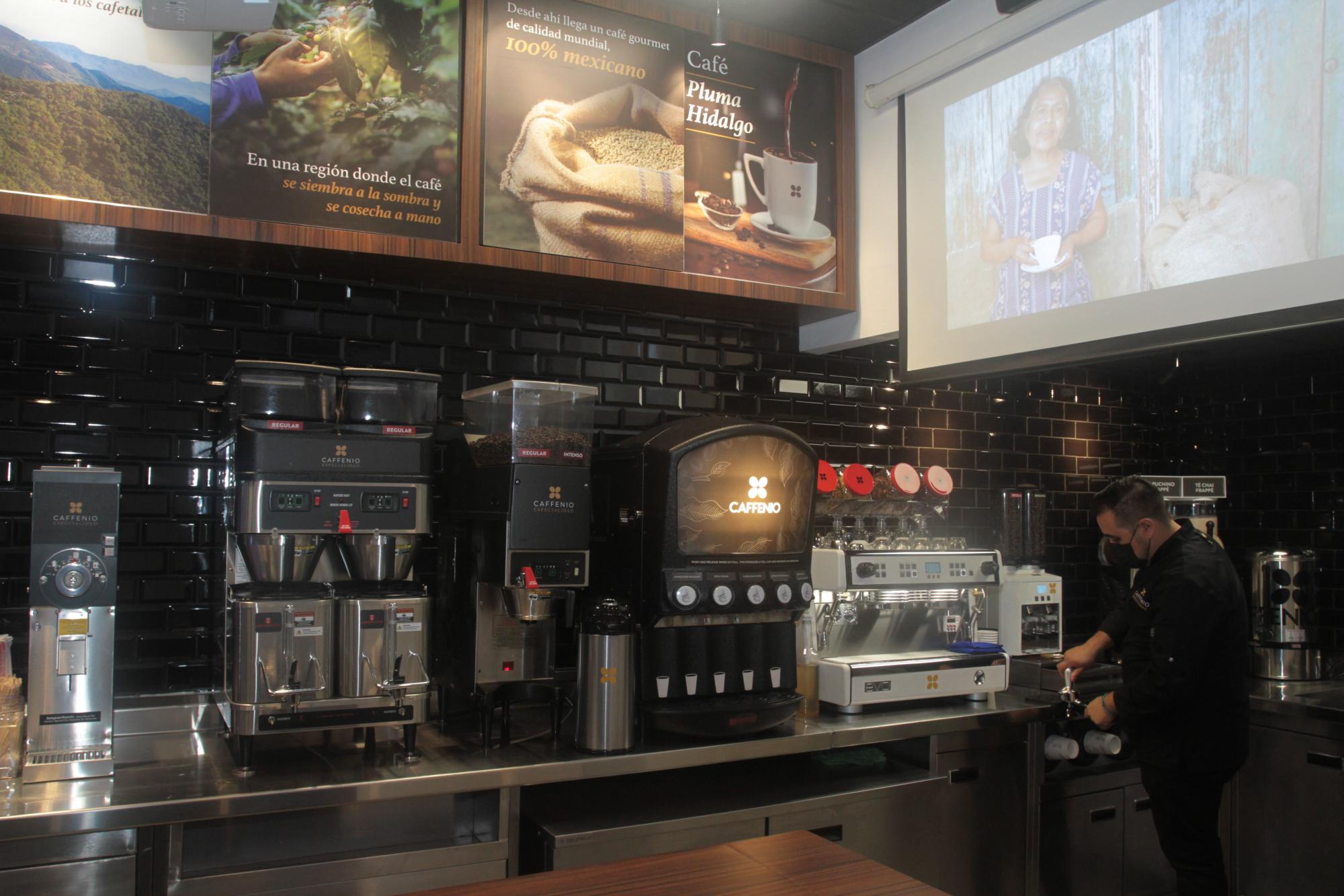 $!Caffenio inauguró la sala de exhibición Caffenio Especialidad en Zona Dorada.