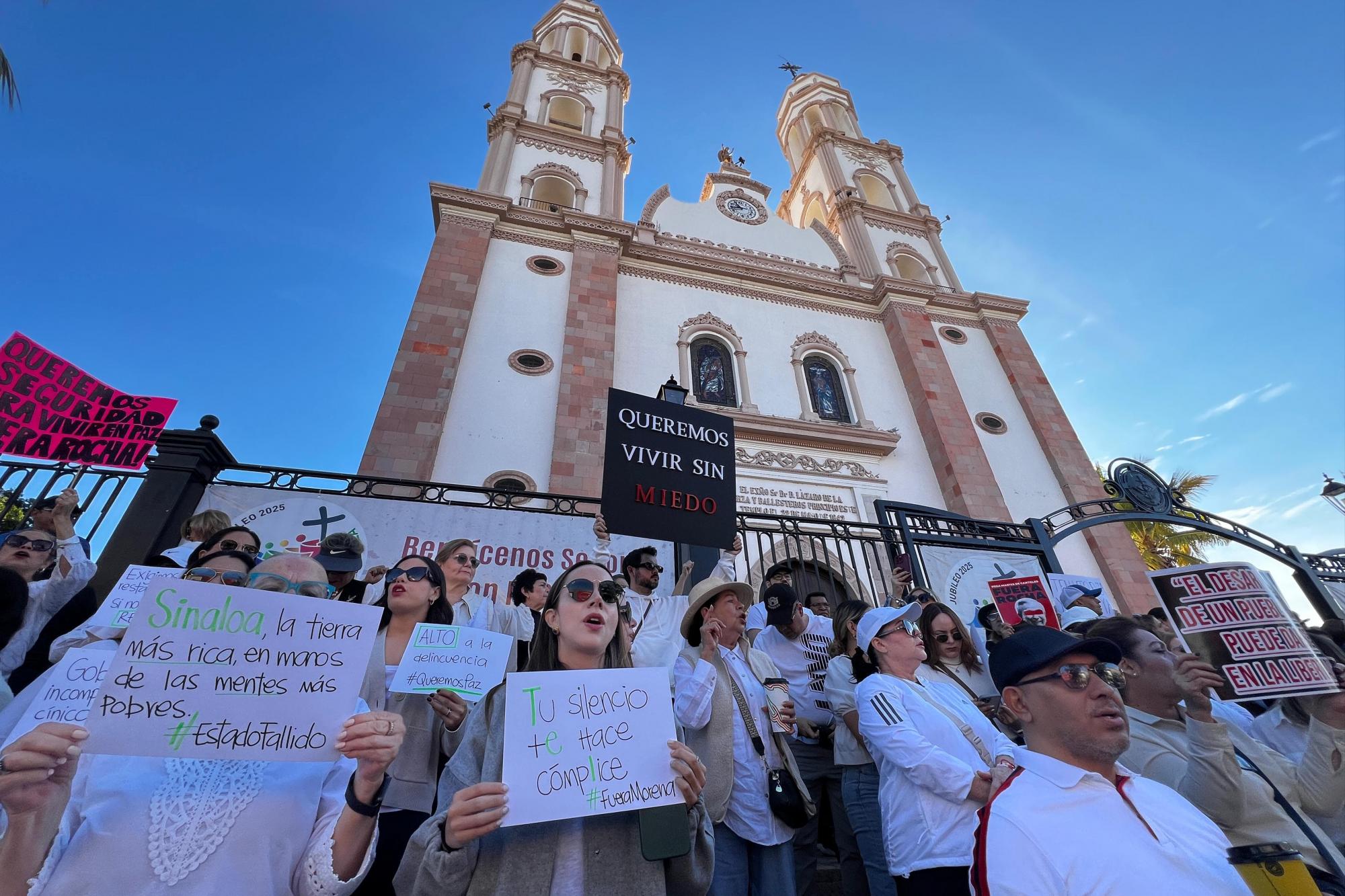 $!Marchan en Culiacán por hartazgo ante la violencia y falta de resultados del gobierno